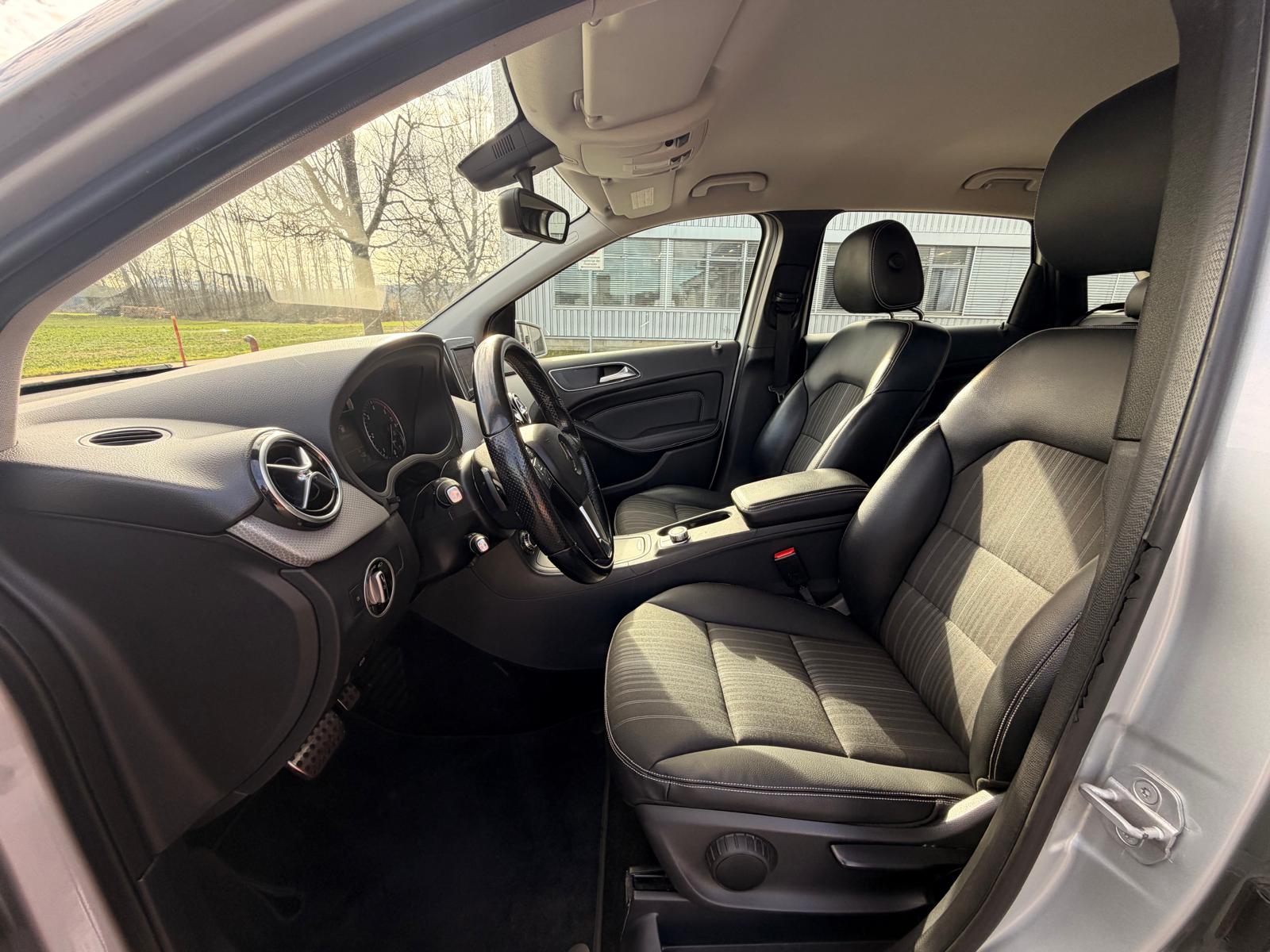 MERCEDES-BENZ B 180 CDI 7G-DCT-image-9