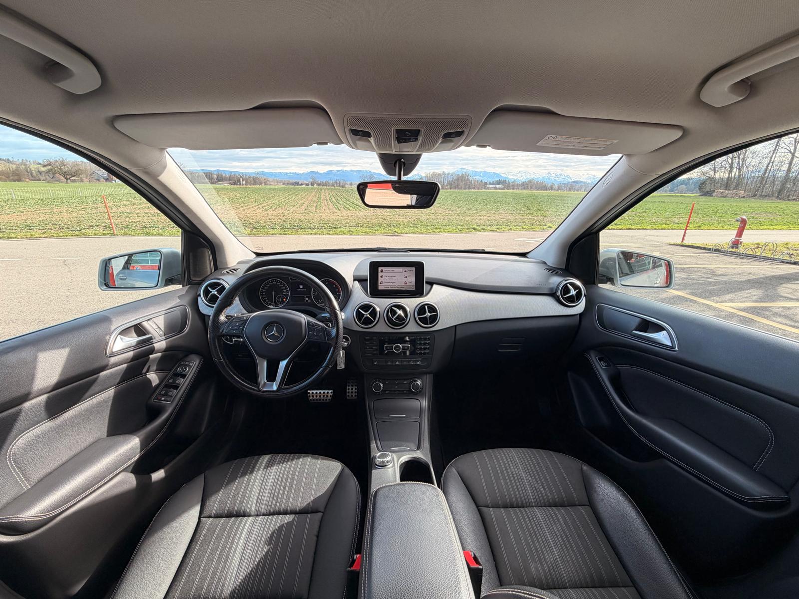 MERCEDES-BENZ B 180 CDI 7G-DCT-image-8