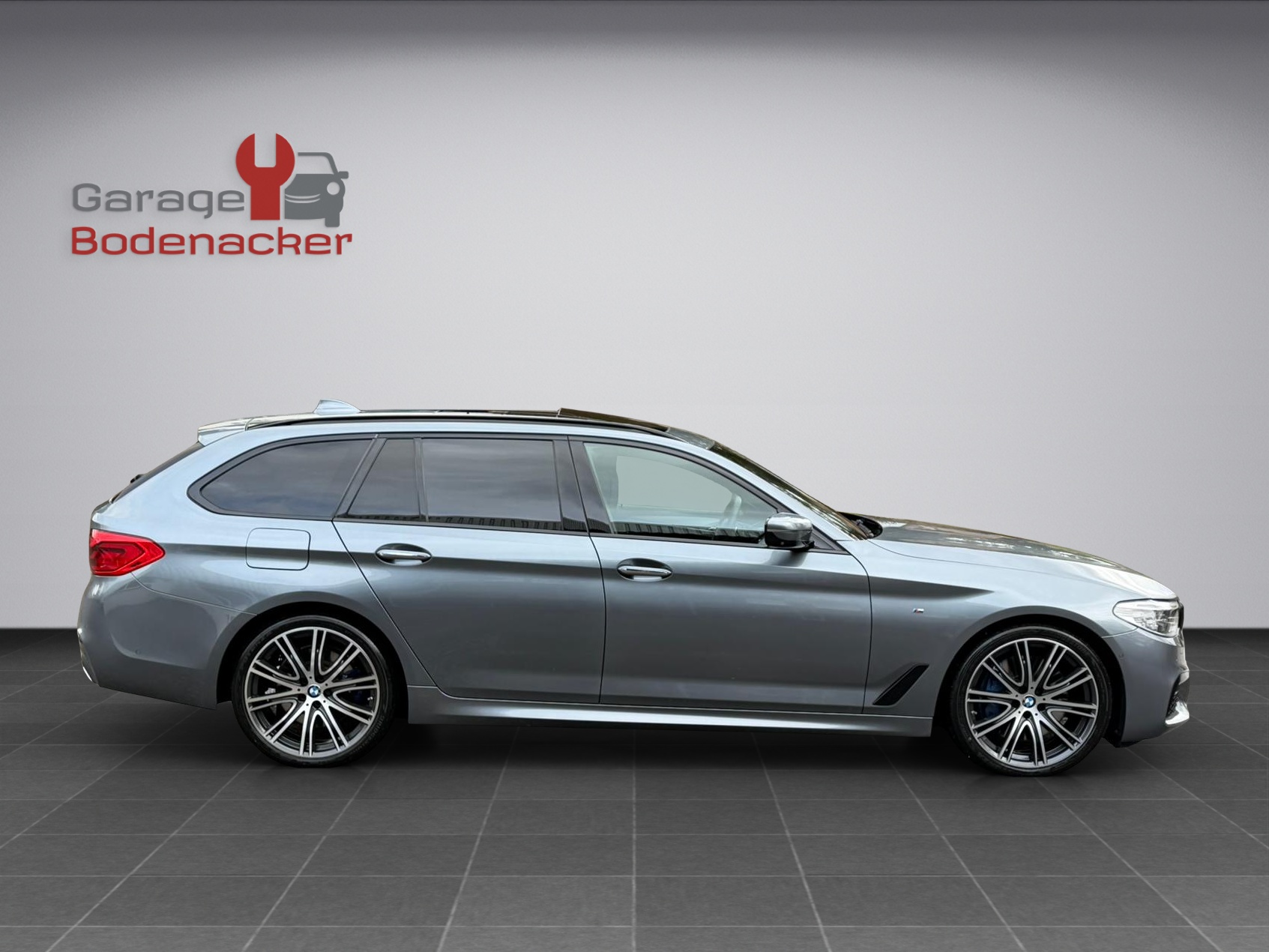 BMW 540i xDrive Touring Steptronic M Paket-image-5