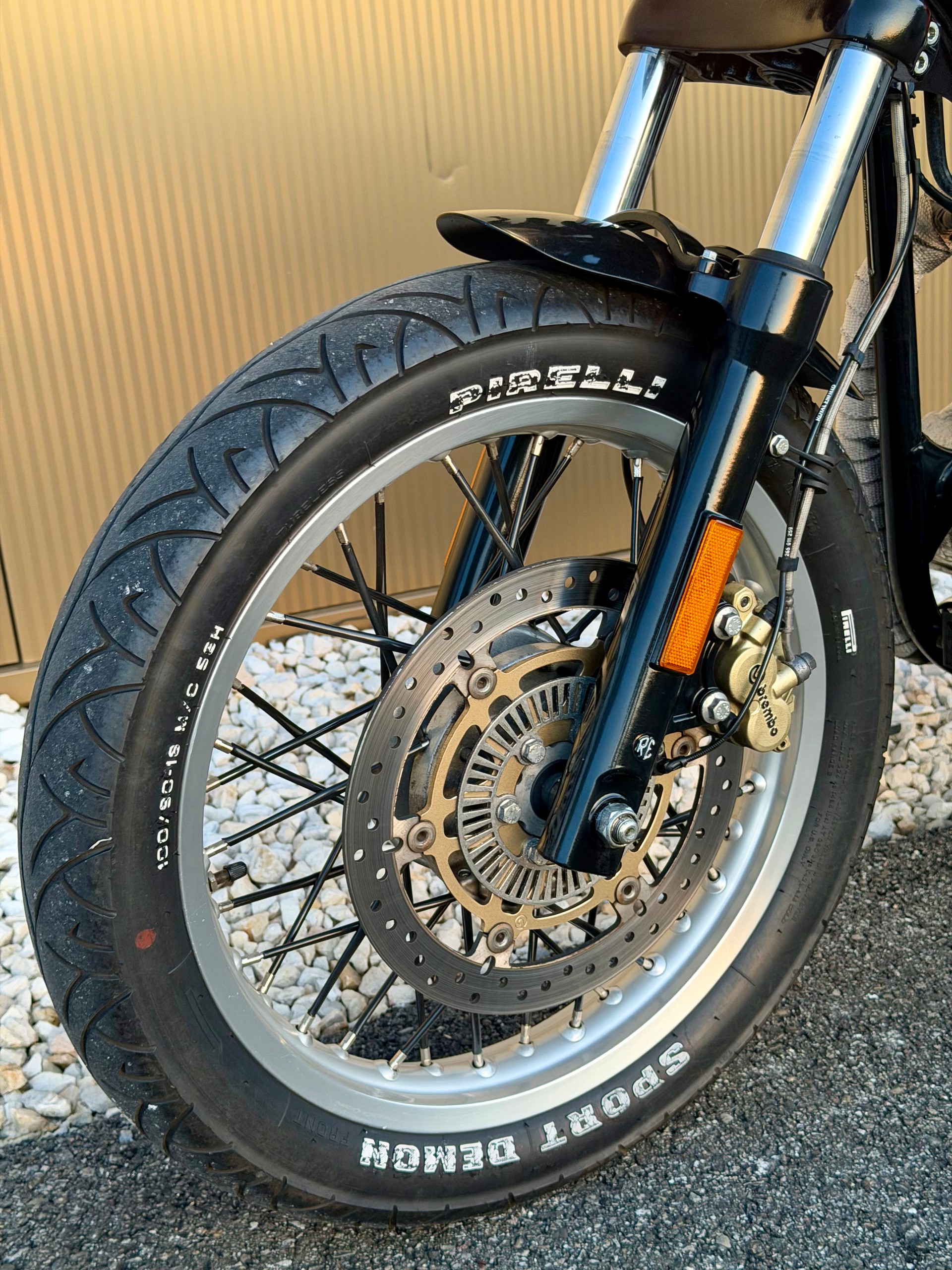ROYAL ENFIELD Continental GT 535-image-8