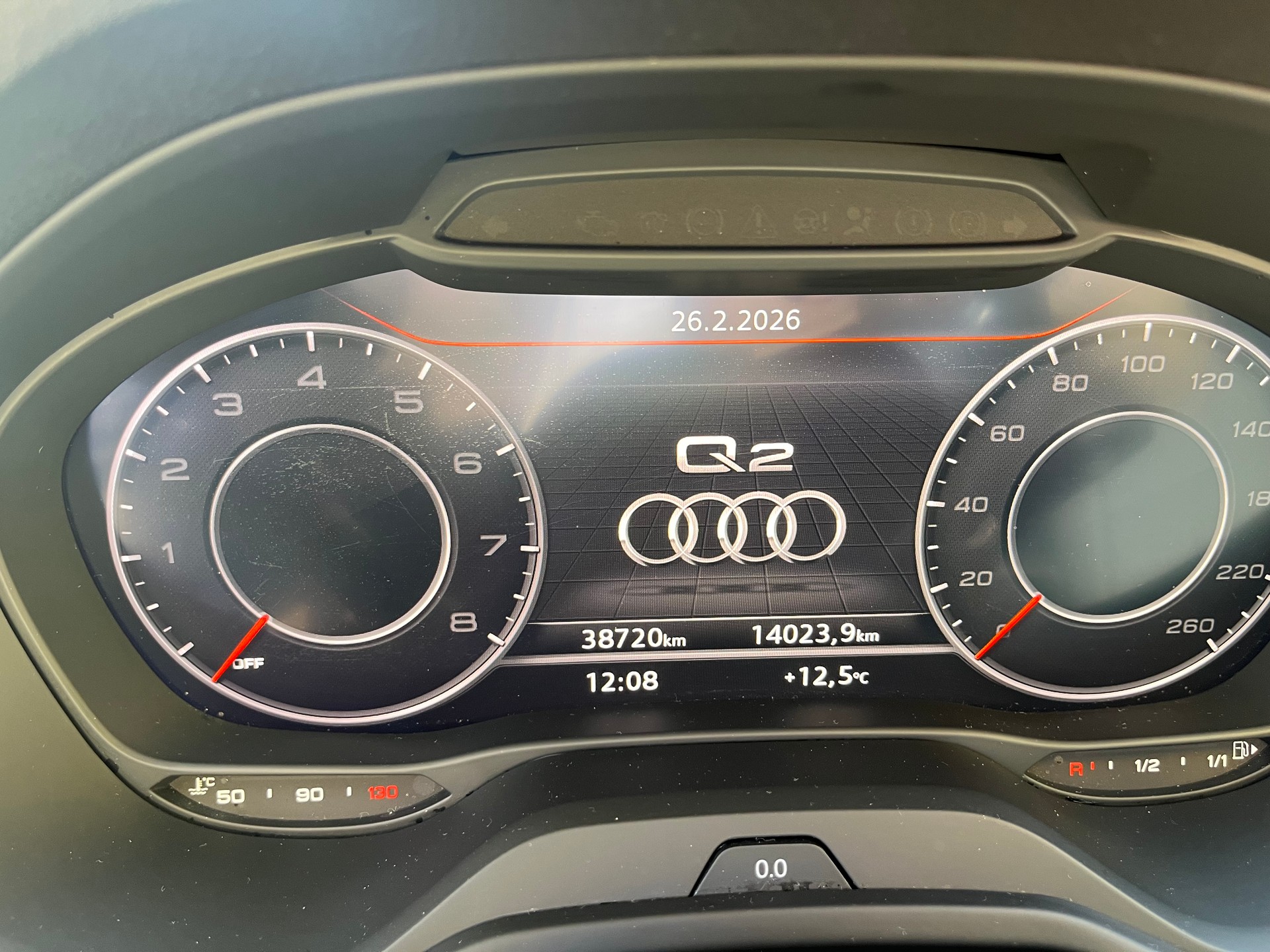 AUDI Q2 35 TFSI advanced S-tronic-image-9