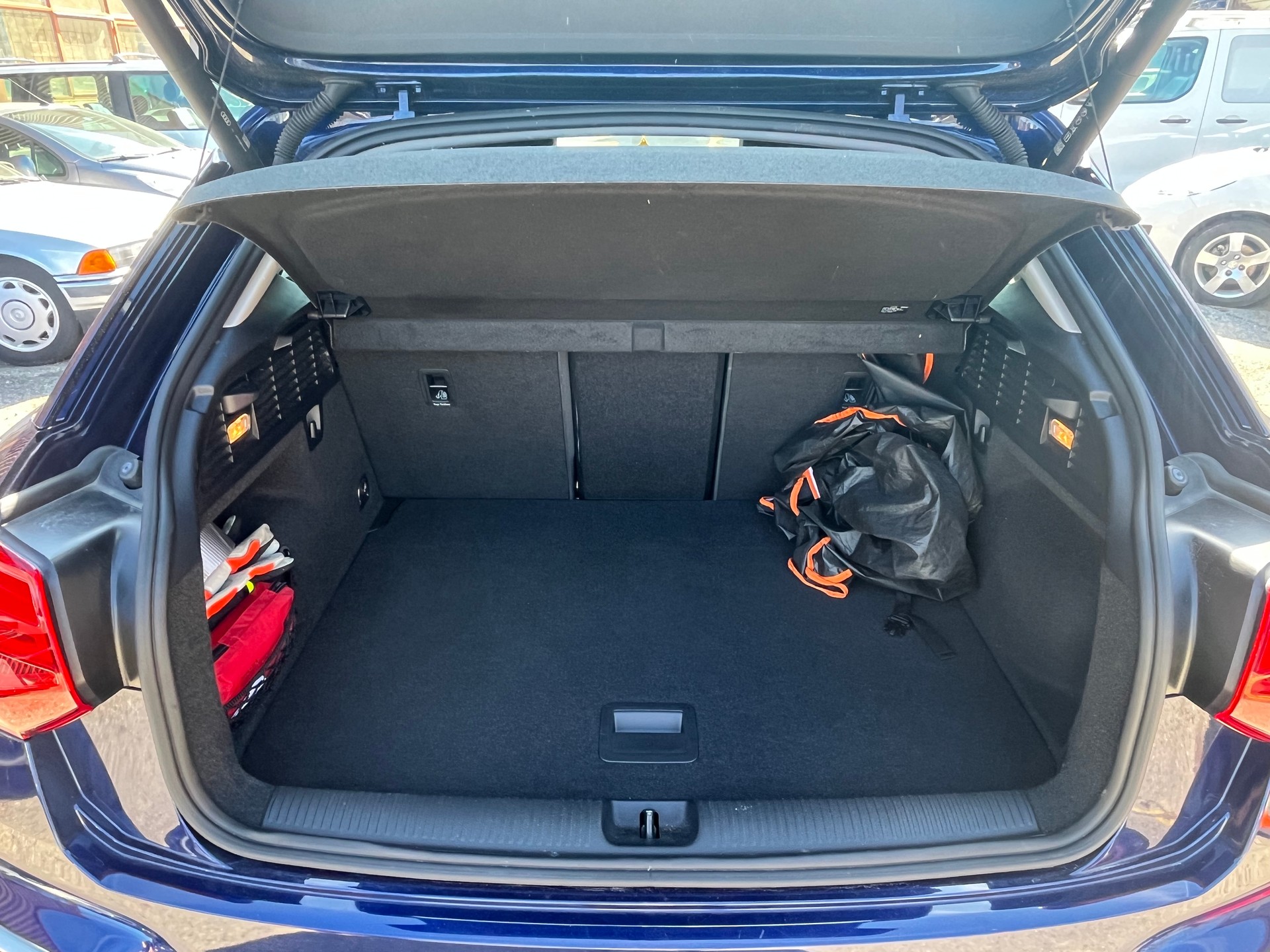 AUDI Q2 35 TFSI advanced S-tronic-image-10