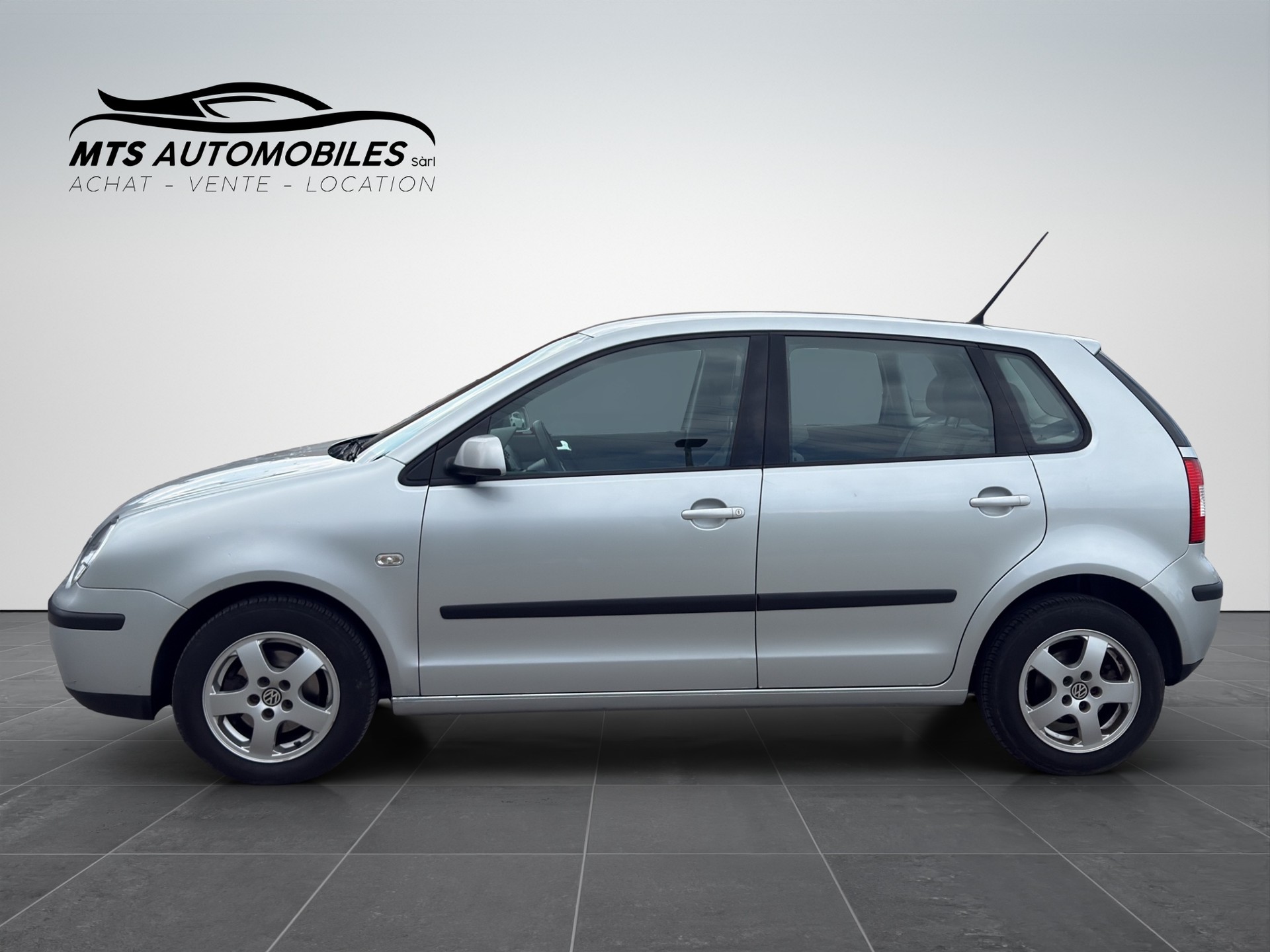 VW Polo 1.4 16V-image-2