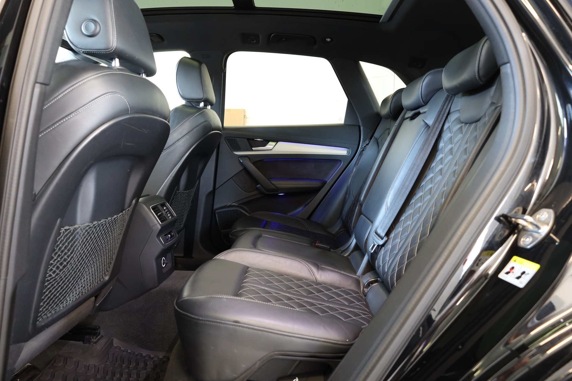 AUDI Q5 3.0 TDI sport quattro tiptronic-image-18