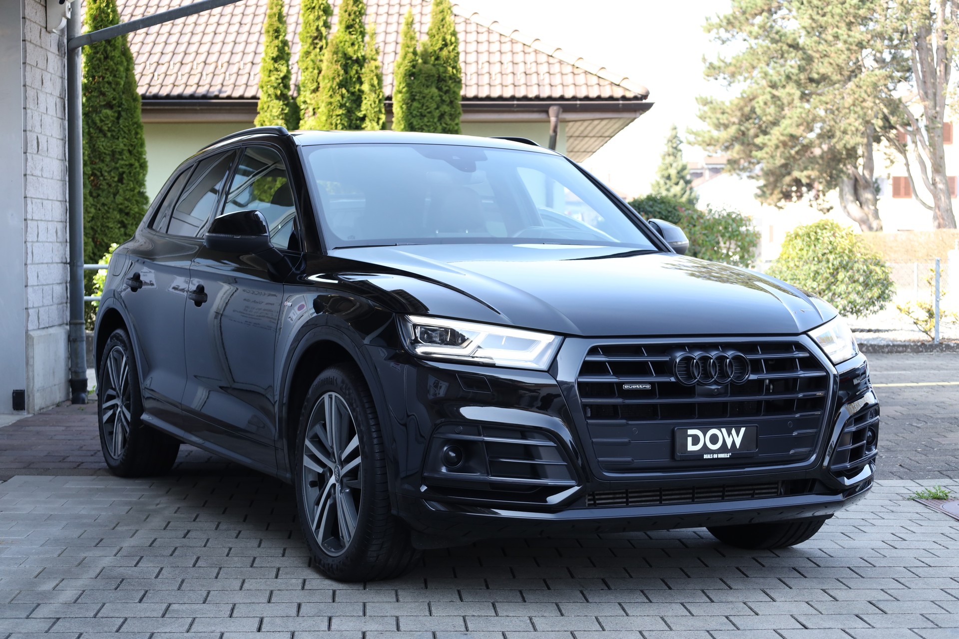 AUDI Q5 3.0 TDI sport quattro tiptronic-showroom-element-1