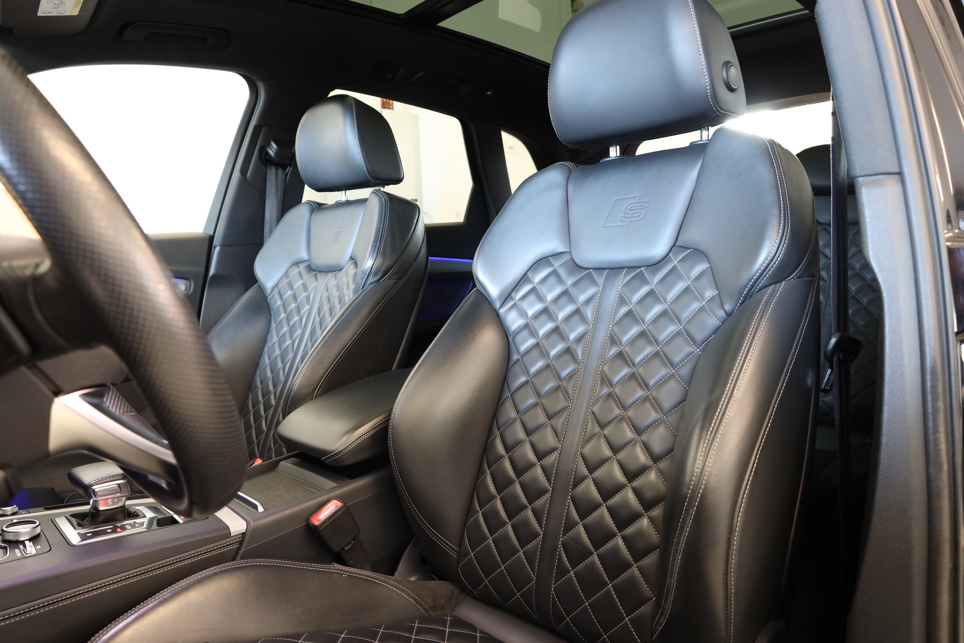 AUDI Q5 3.0 TDI sport quattro tiptronic-image-11