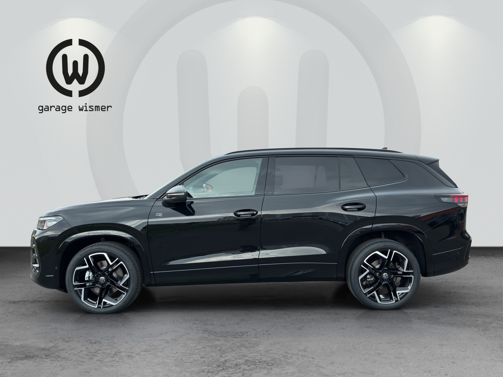 VW Tayron R-Line-showroom-element-1