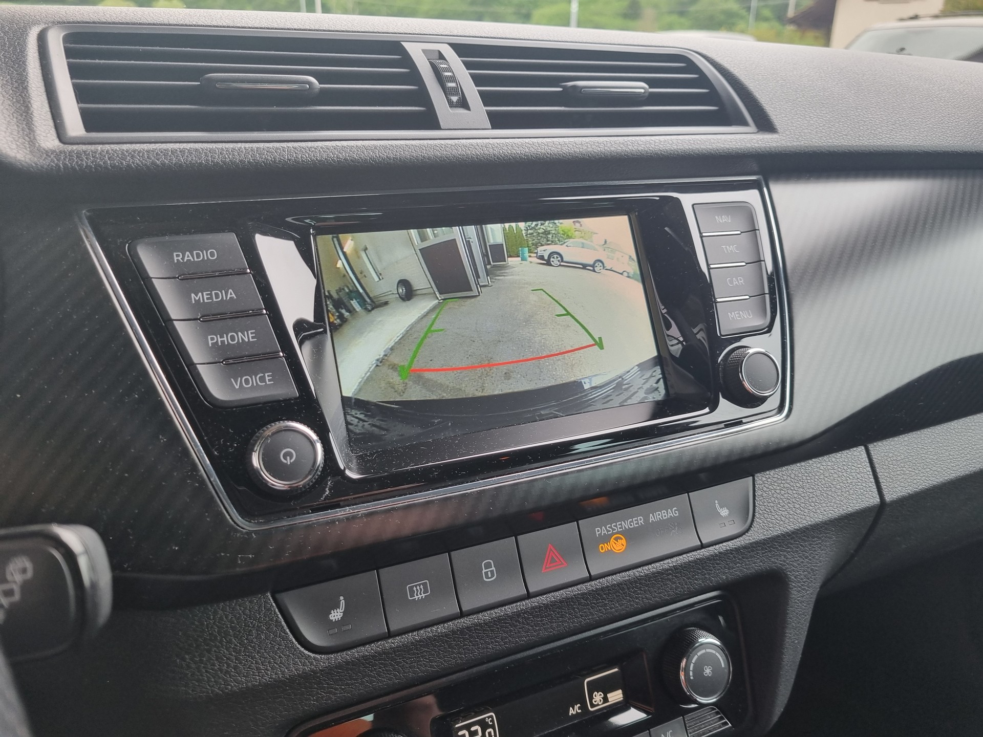 SKODA Fabia 1.0 TSI Monte Carlo DSG-image-11