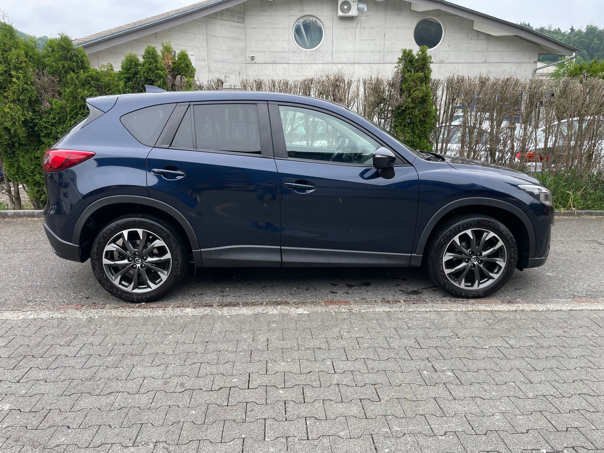 MAZDA CX-5 2.2 D HP Revolution AWD Automatic-image-3