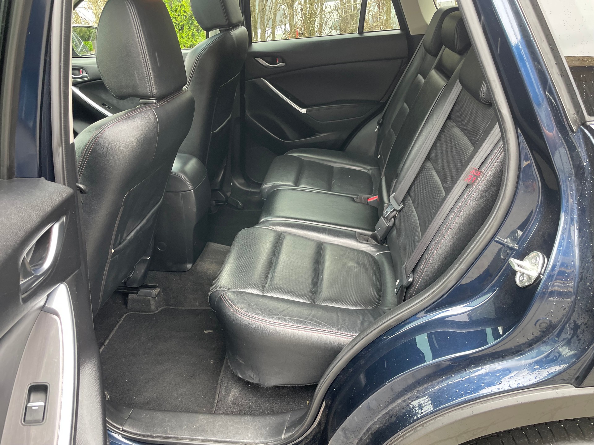 MAZDA CX-5 2.2 D HP Revolution AWD Automatic-image-14