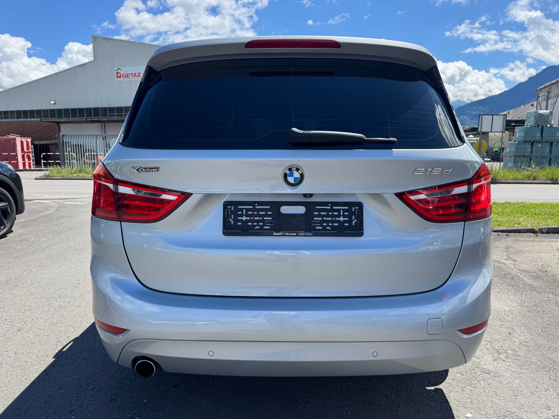 BMW 218d xDrive Gran Tourer Sport Line Steptronic-image-4