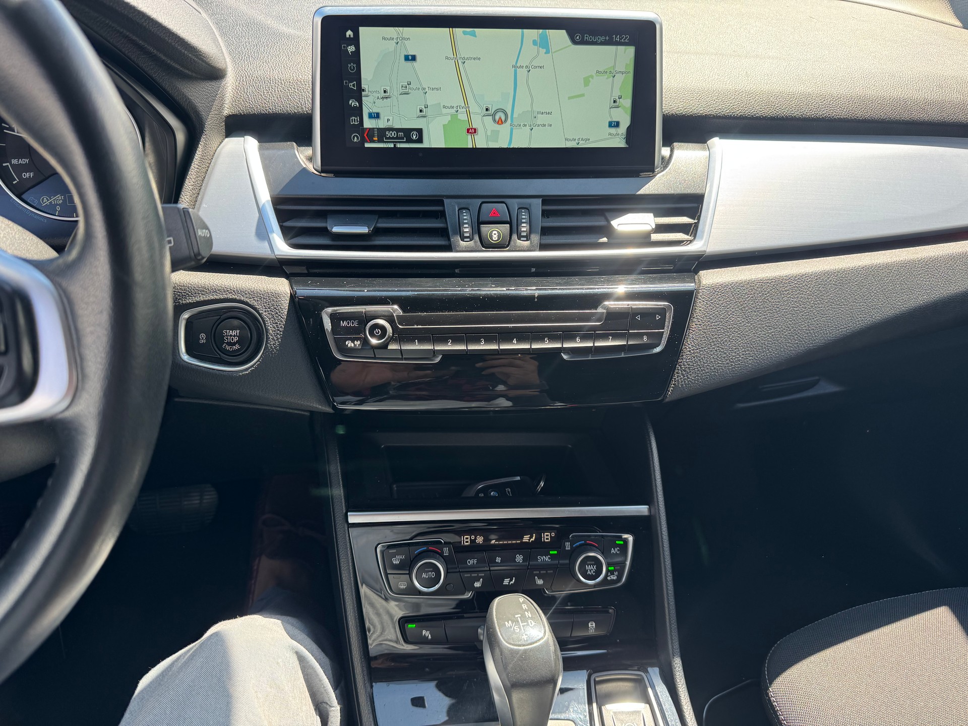 BMW 218d xDrive Gran Tourer Sport Line Steptronic-image-14