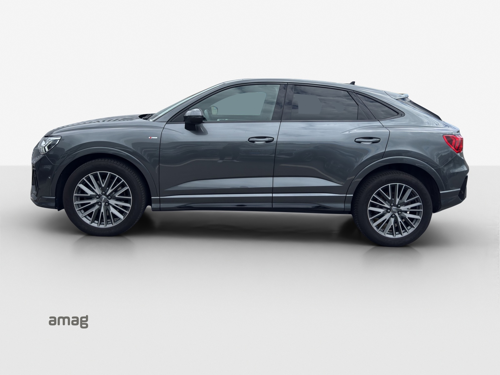 AUDI Q3 Sportback 45 TFSI S line quattro S-tronic-showroom-element-1