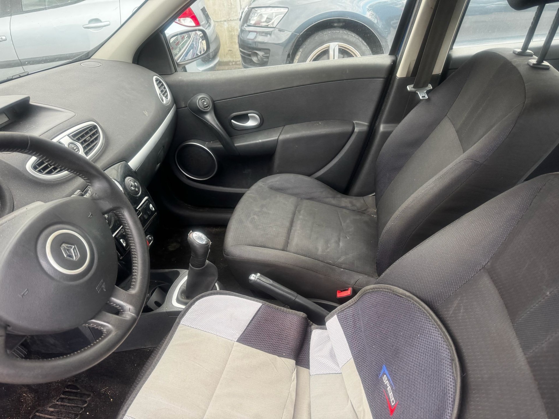 RENAULT Clio 1.2 16V Turbo Dynamique-image-10