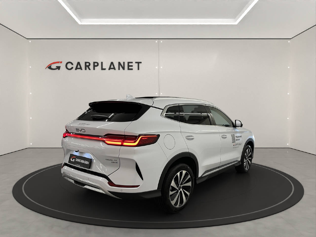 BYD Seal U DM-i Design AWD-showroom-element-3