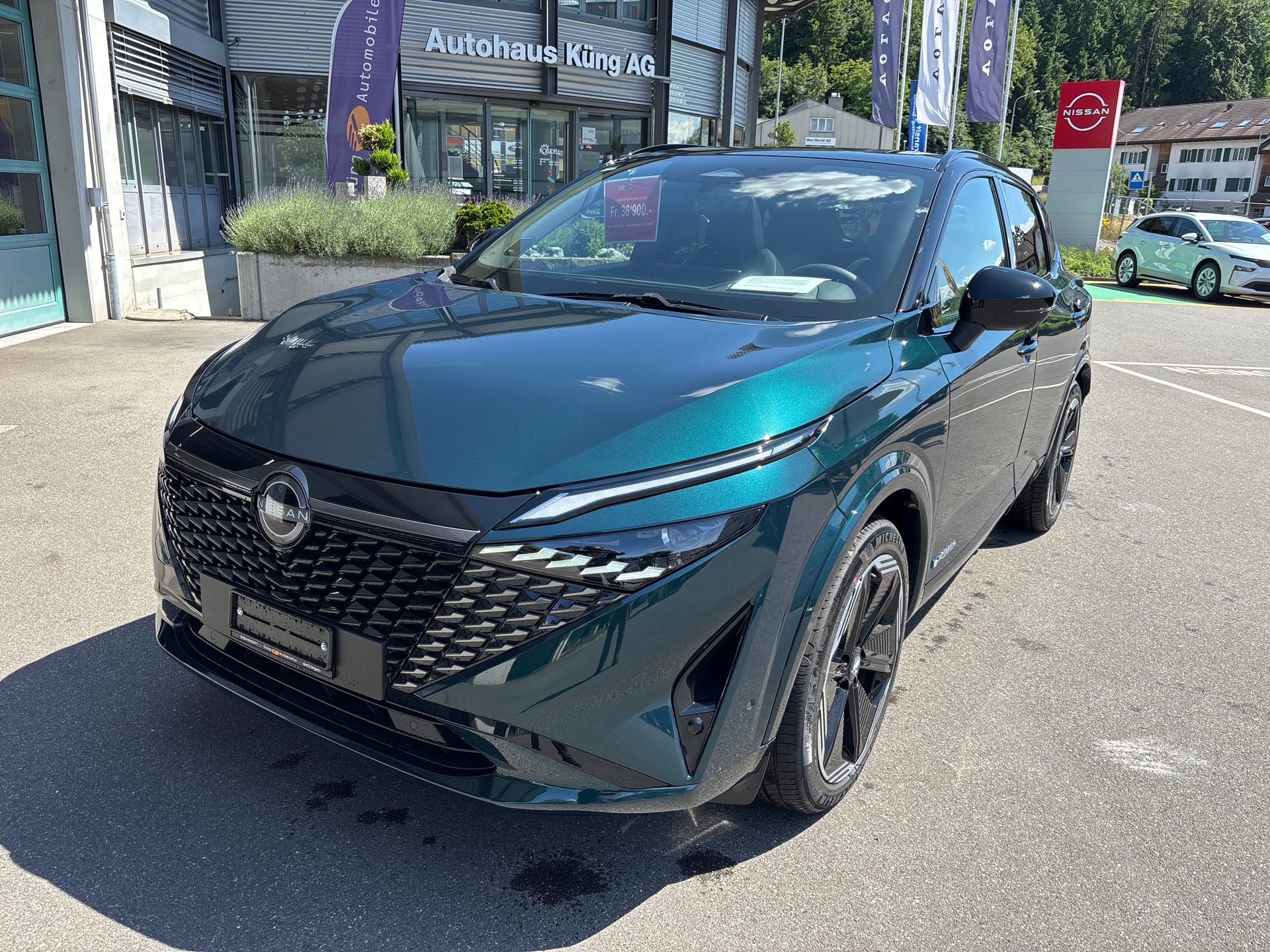 NISSAN Qashqai 1.5 VC-T e-Power N-Design-showroom-element-1