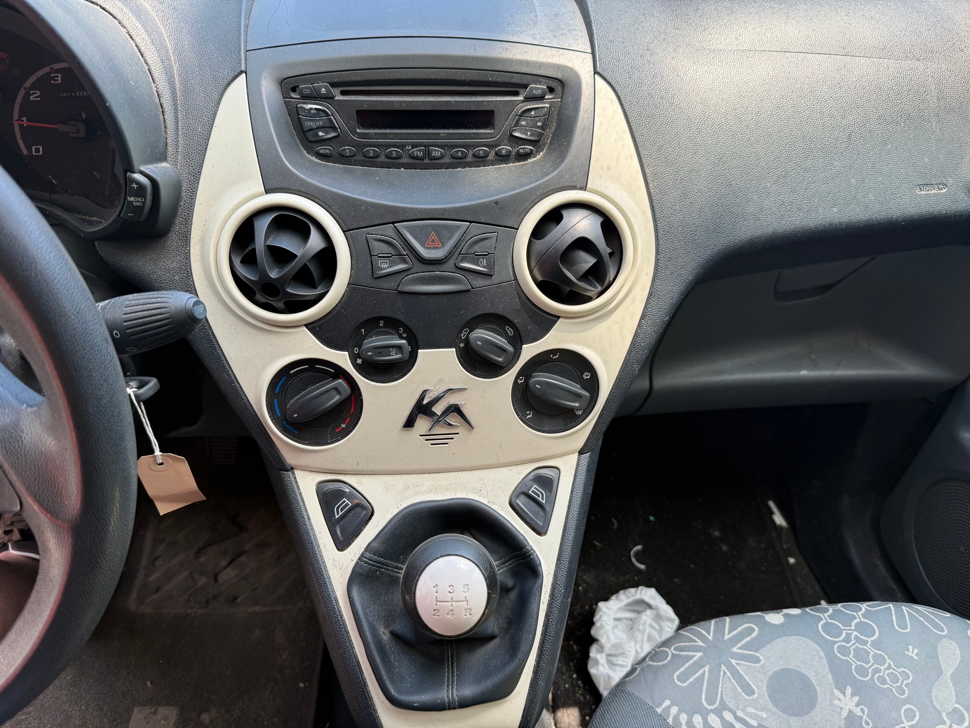 FORD KA 1.25 Trend-image-8