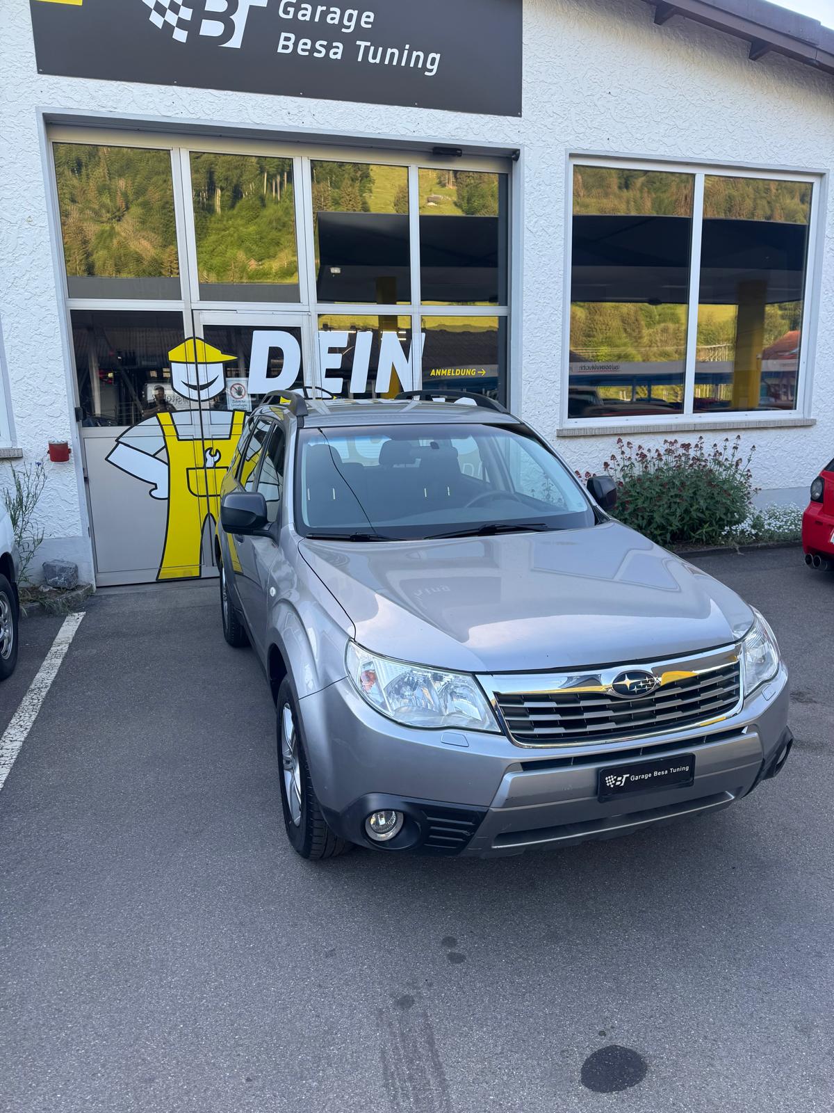 SUBARU Forester 2.0X Advantage Automatic-showroom-element-1