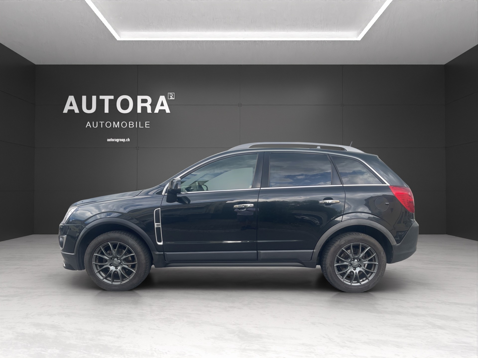OPEL Antara 2.2 CDTi Cosmo 4WD Automatic-image-2