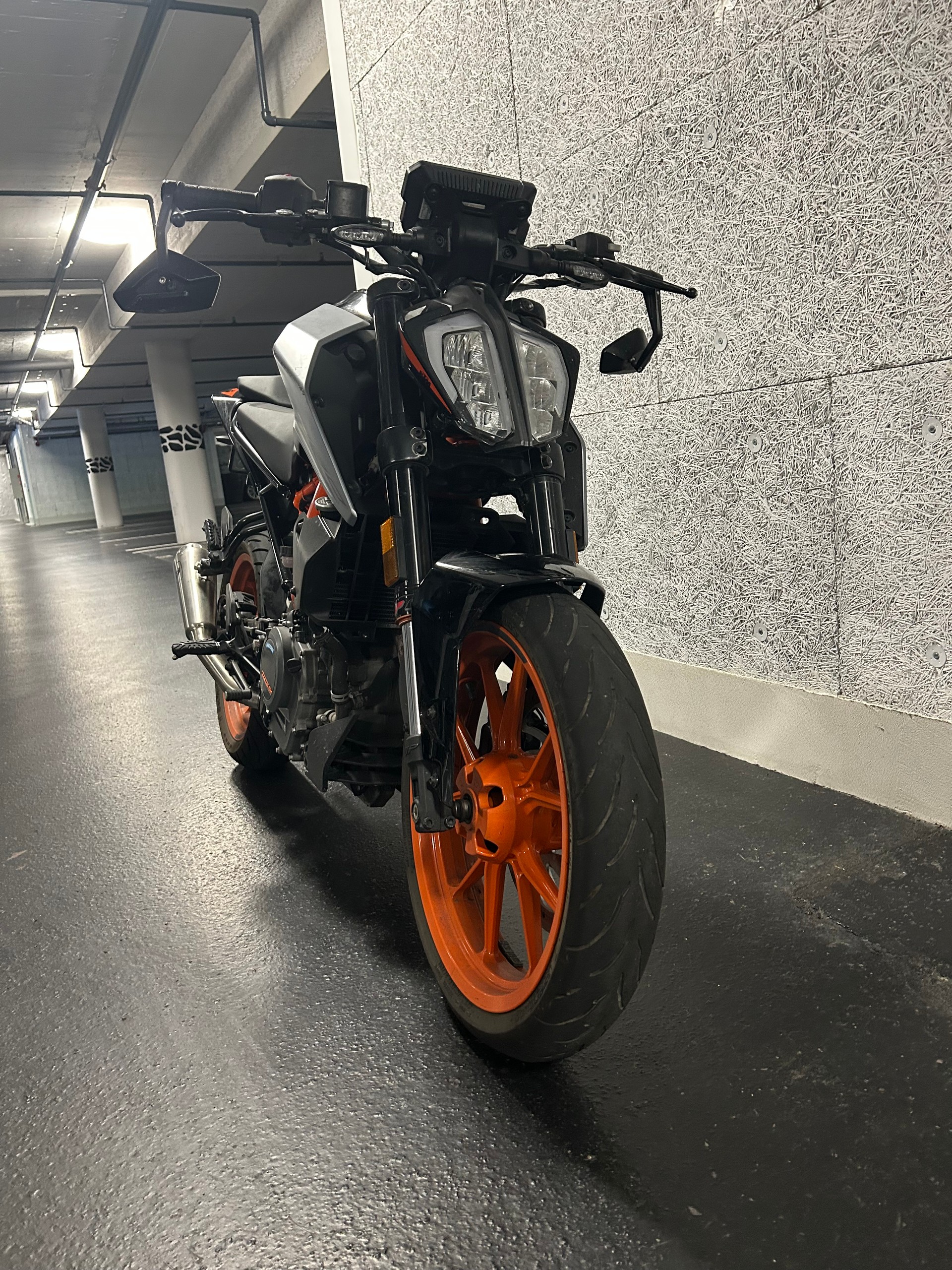 KTM 390 Duke ABS-image-1