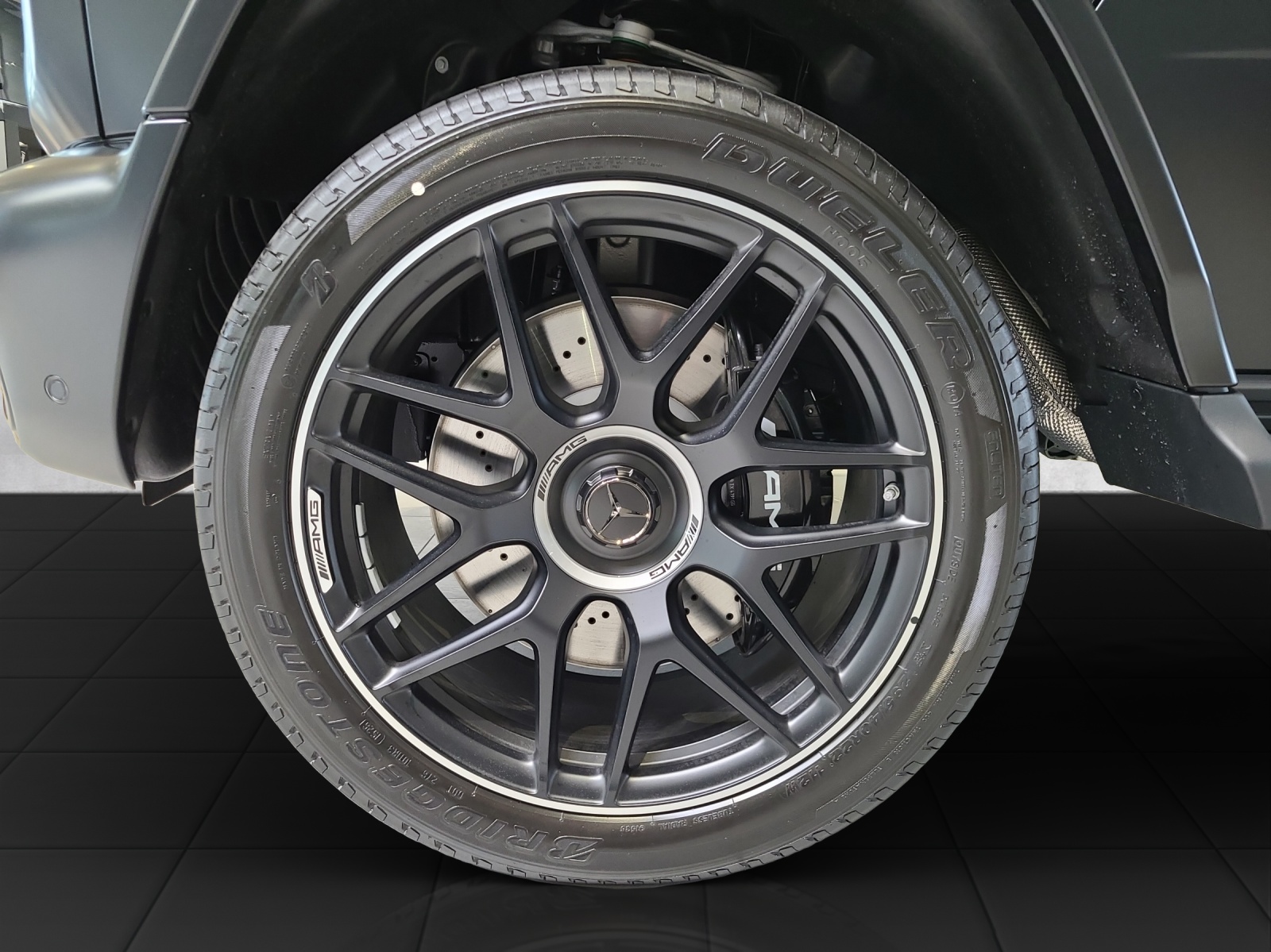 MERCEDES-BENZ G 63 AMG 9G-Tronic-image-9