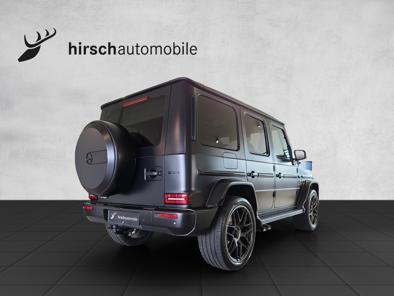 MERCEDES-BENZ G 63 AMG 9G-Tronic-showroom-element-3