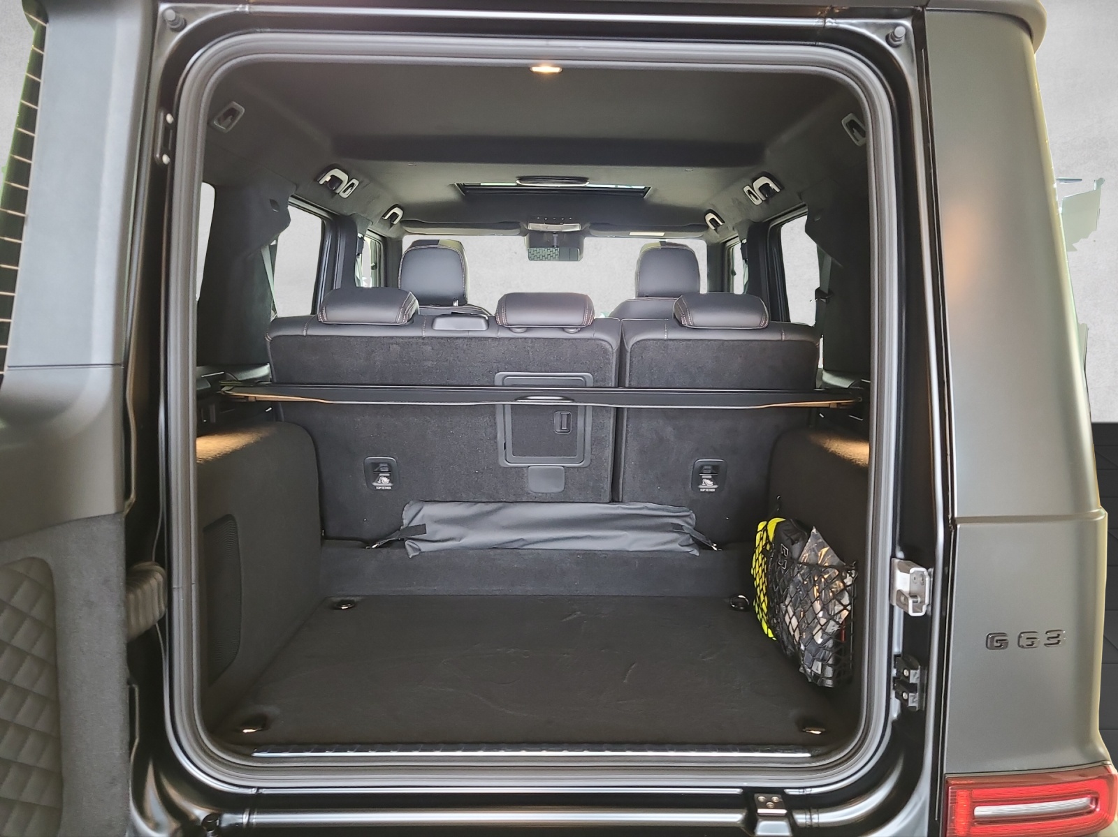 MERCEDES-BENZ G 63 AMG 9G-Tronic-image-13