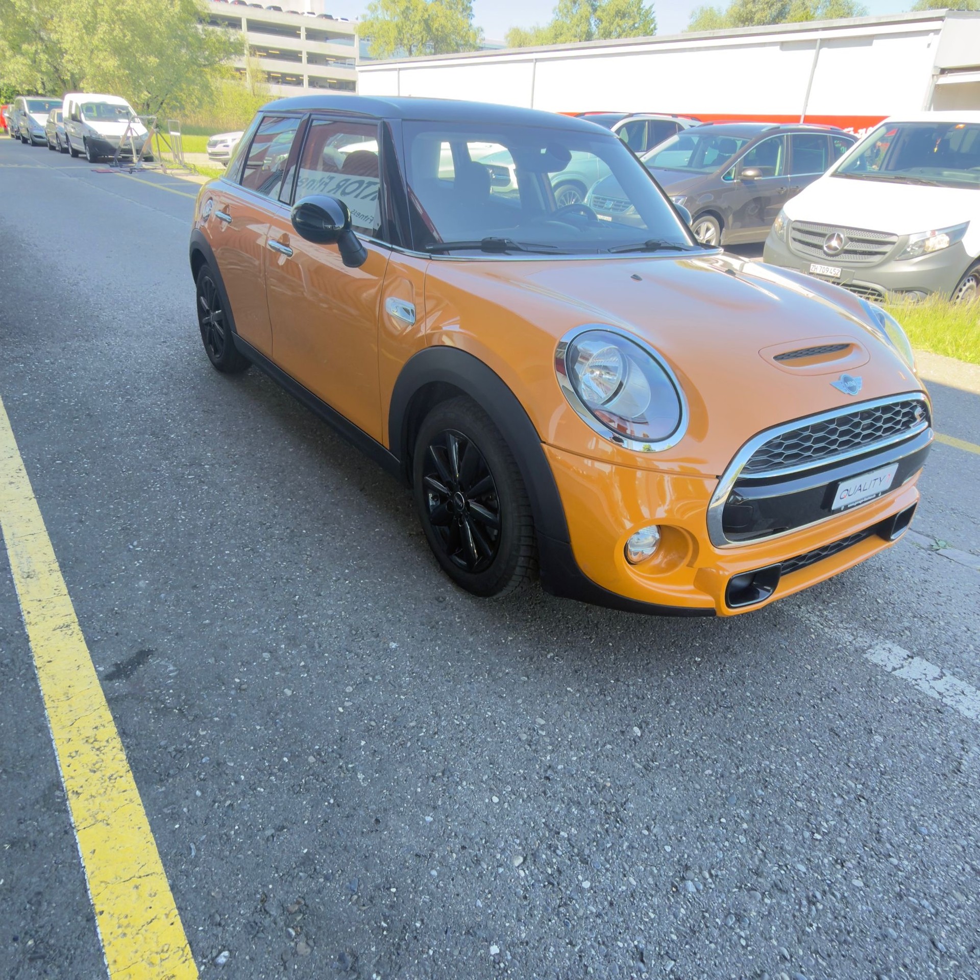 MINI Cooper S-image-2