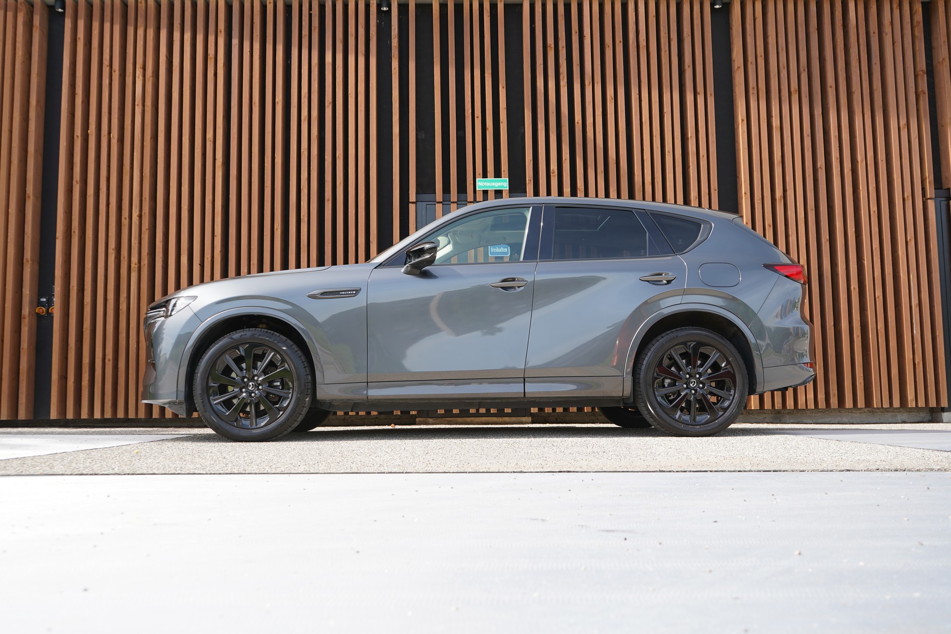 MAZDA CX-60 3.3L E-SKYACTIV D 254 MHEV AWD HOMURA l 254 PS-showroom-element-3