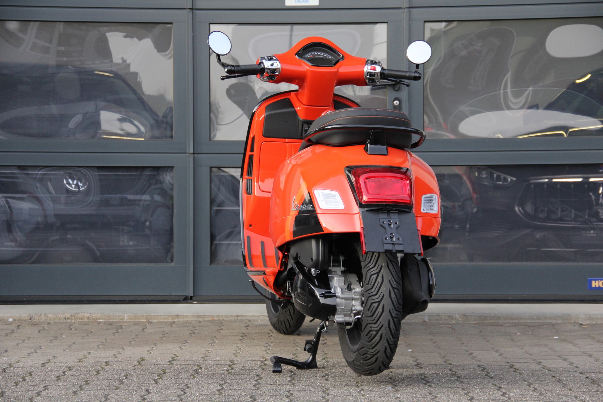 PIAGGIO Vespa GTS 300 Super Sport ABS-image-5