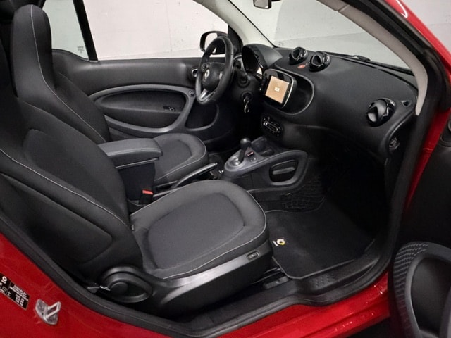 SMART fortwo Cabrio Sport 90 HP twinmatic-image-23