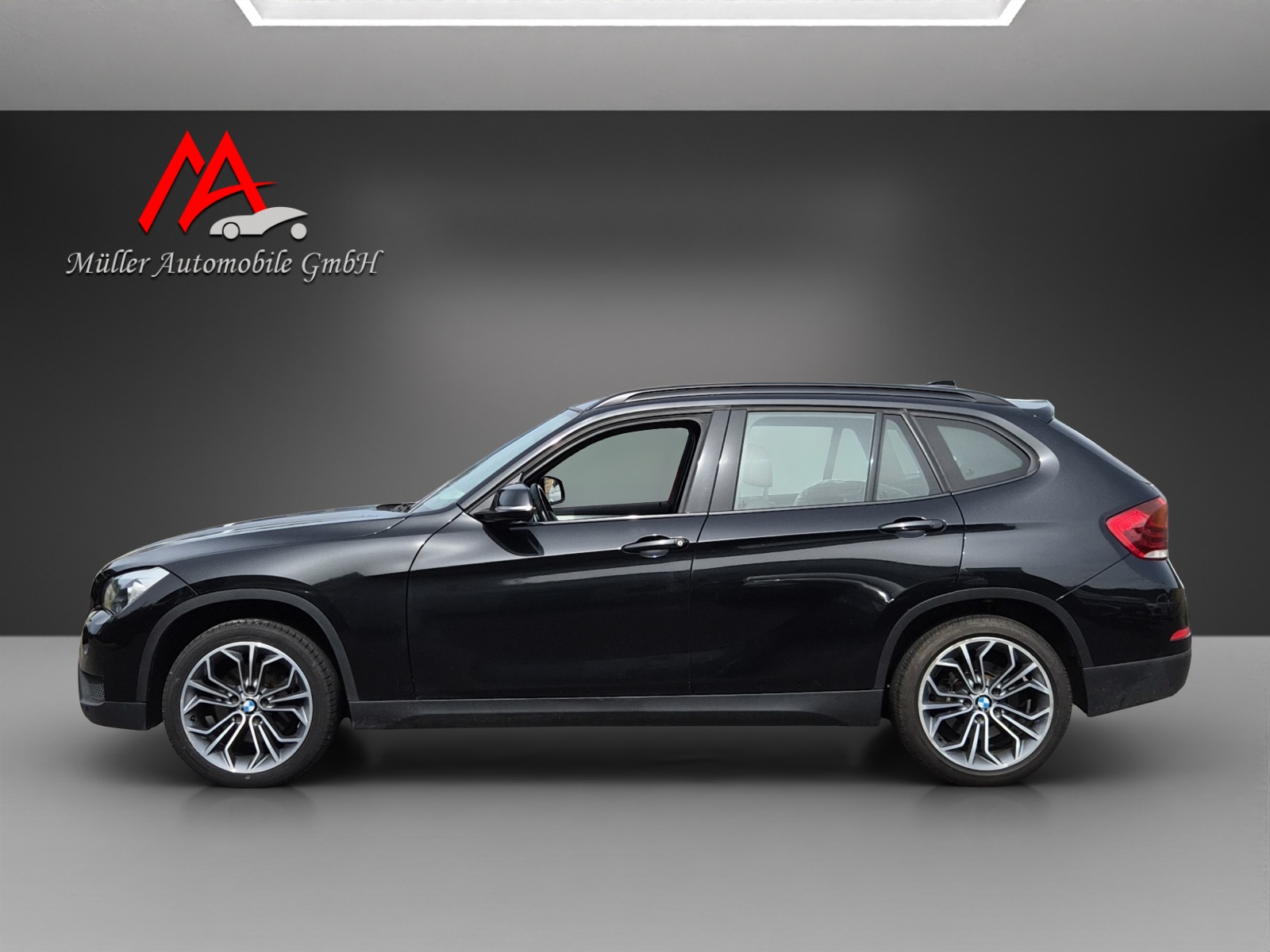 BMW X1 xDrive 20d Sport Line Steptronic-image-4