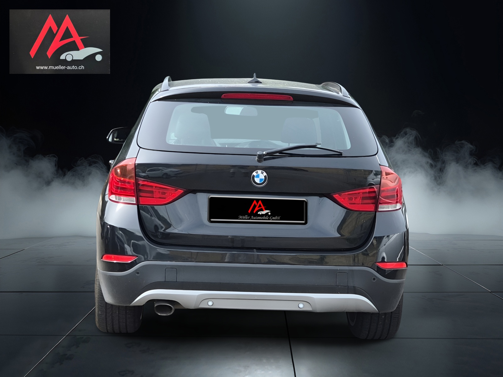BMW X1 xDrive 20d Sport Line Steptronic-showroom-element-3