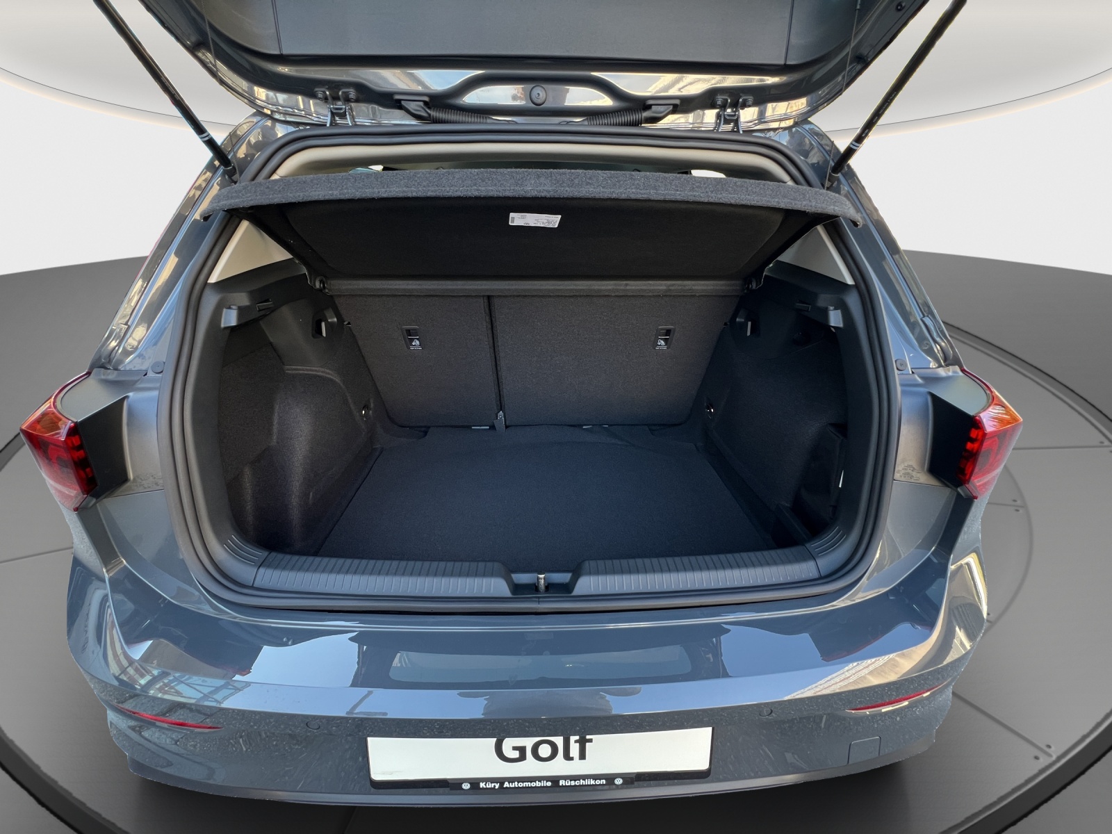 VW Golf 1.5 e TSI mHEV Value DSG-image-13