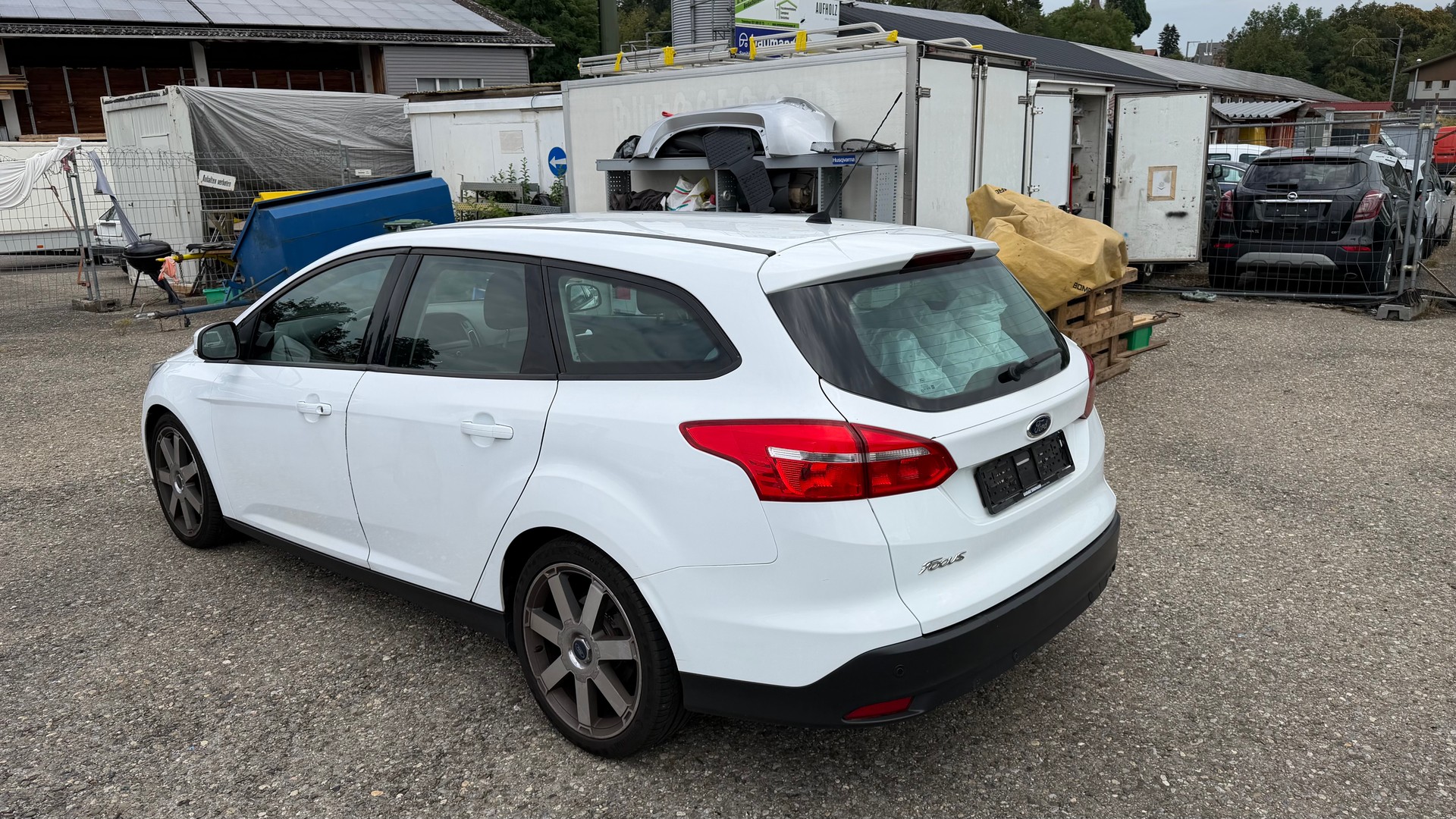 FORD Focus 2.0 TDCi Titanium-image-5