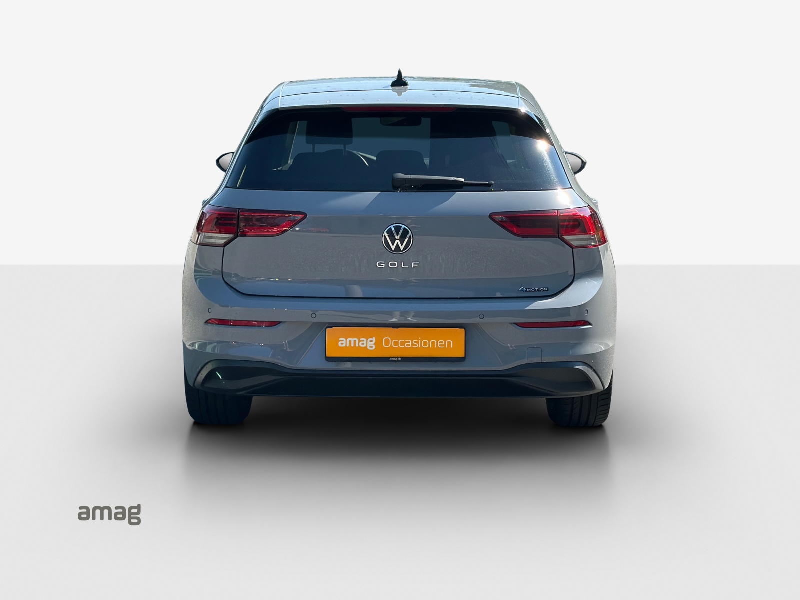 VW Golf 2.0 TDI Life DSG 4Motion-image-3