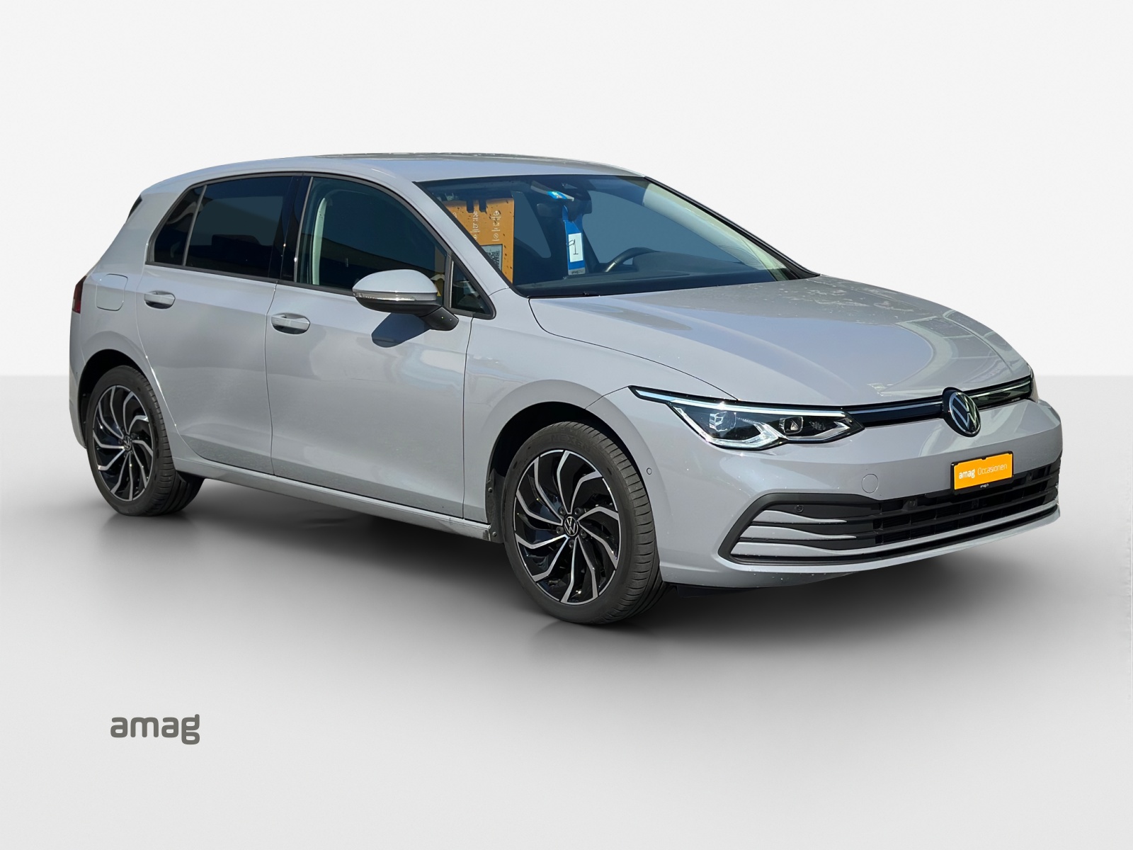 VW Golf 2.0 TDI Life DSG 4Motion-image-5