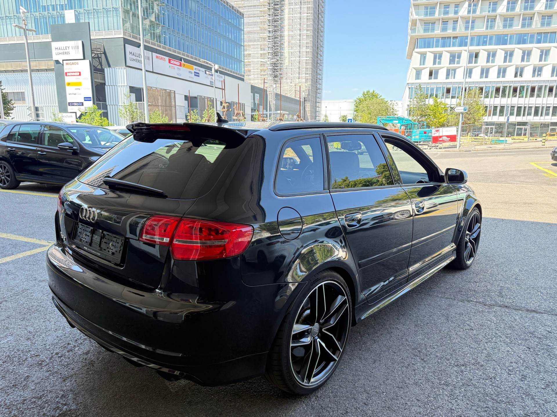 AUDI RS3 Sportback 2.5 TFSI quattro S-tronic-showroom-element-3