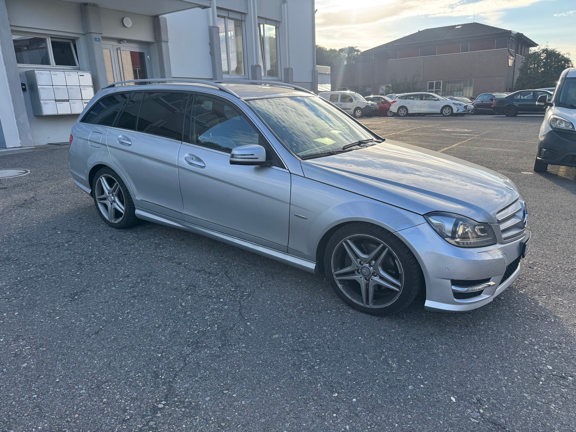 MERCEDES-BENZ C 250 CDI Avantgarde 4Matic 7G-Tronic-showroom-element-1