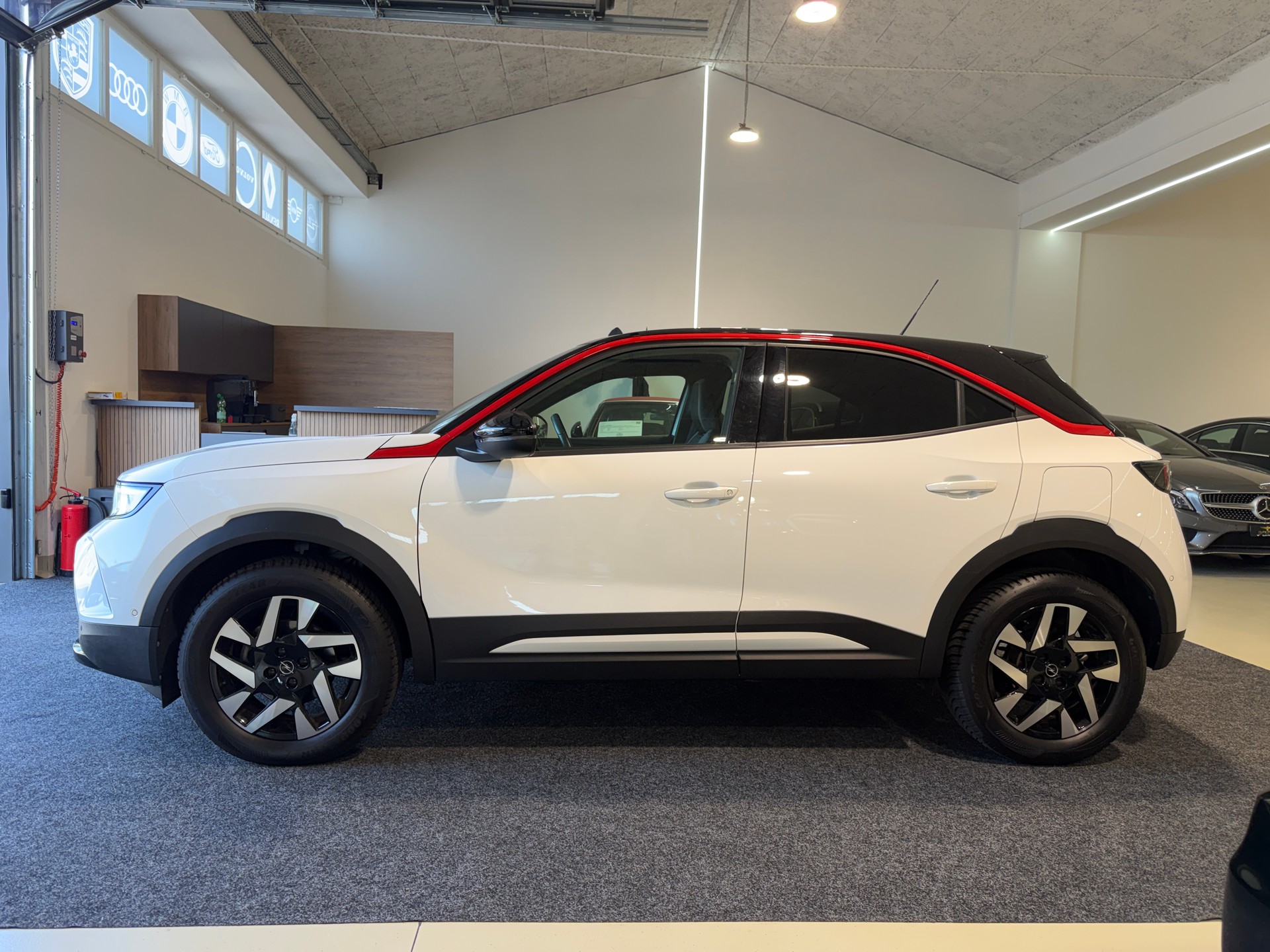 OPEL Mokka 1.2 Direct Injection Turbo GS Line-showroom-element-3