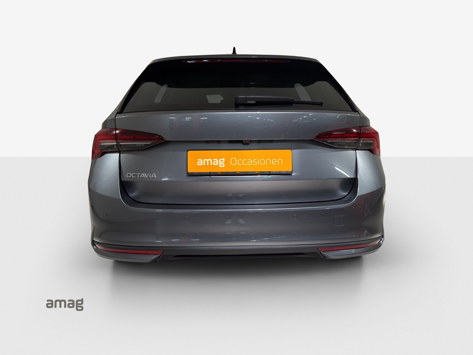 SKODA Octavia Combi 1.5 TSI mHEV DSG Dynamic-showroom-element-3