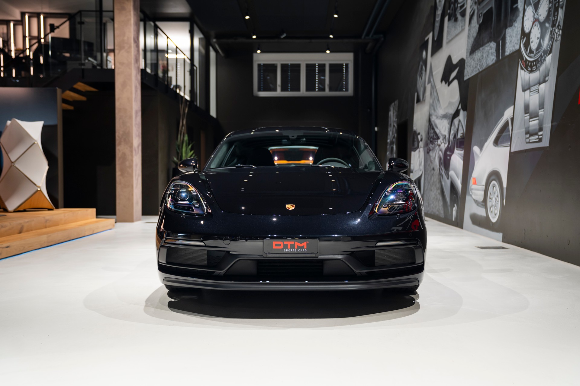PORSCHE 718 Cayman GTS 4.0 PDK-showroom-element-1