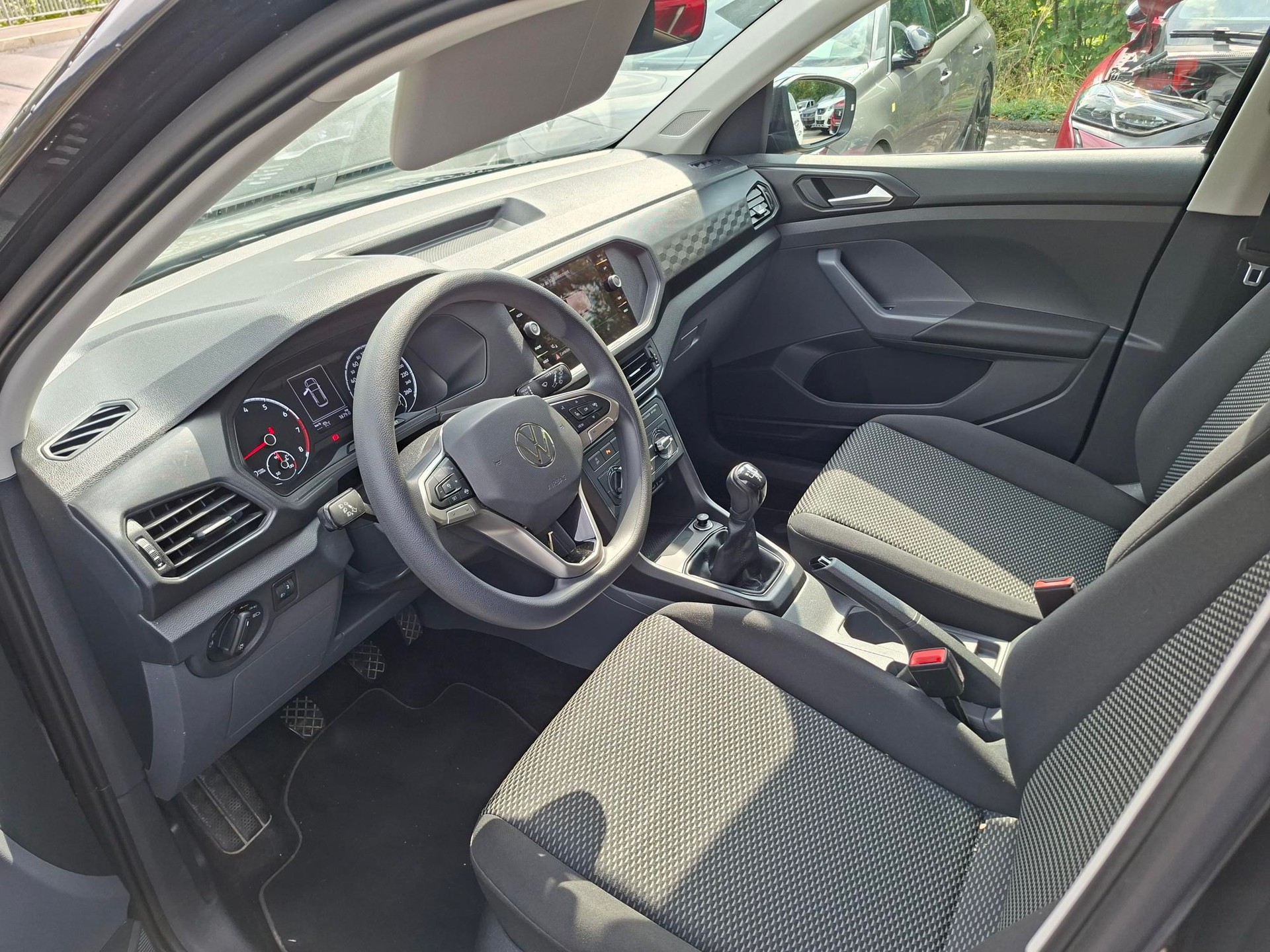 VW T-Cross 1.0 TSI-image-8