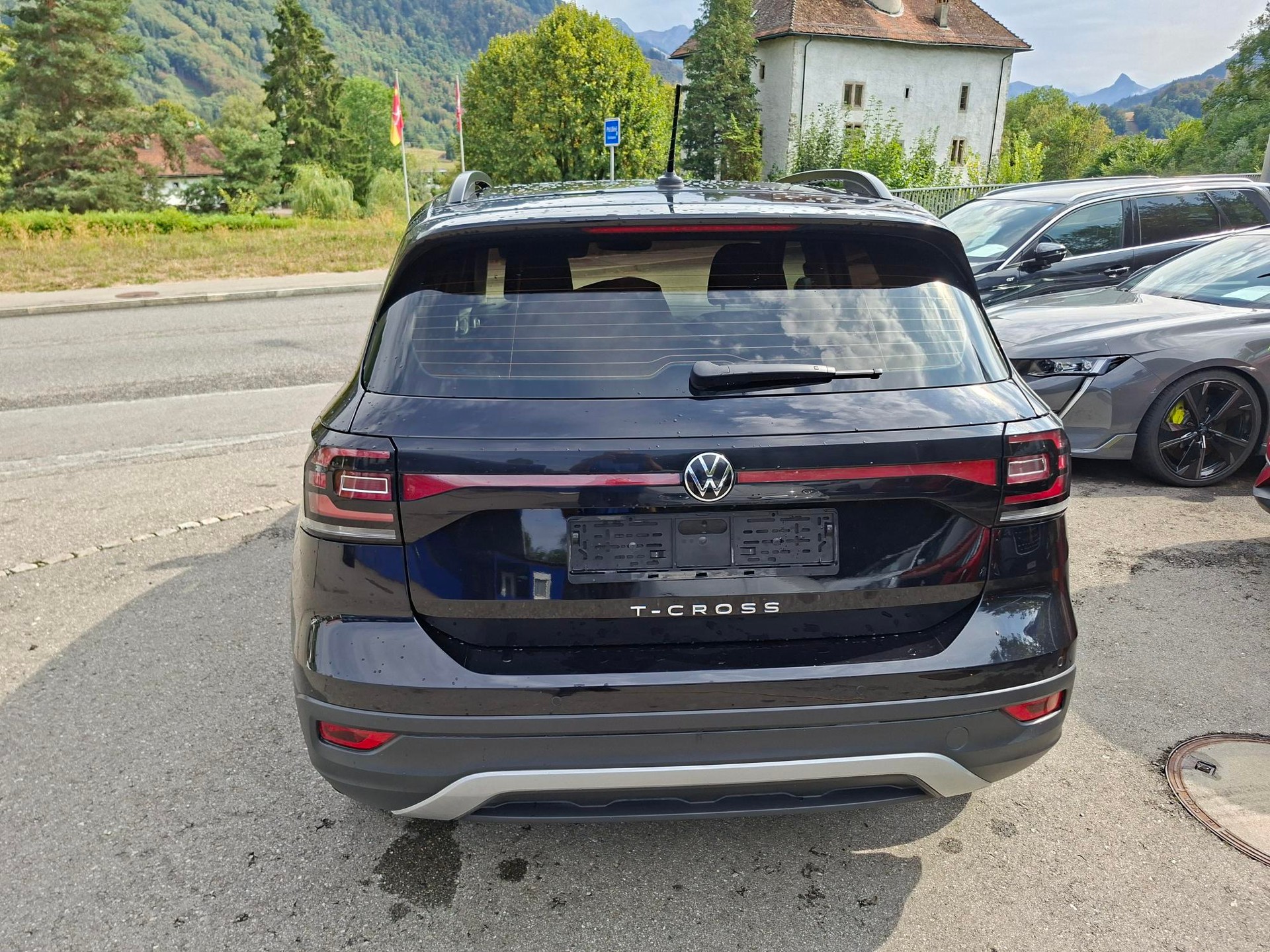 VW T-Cross 1.0 TSI-image-1