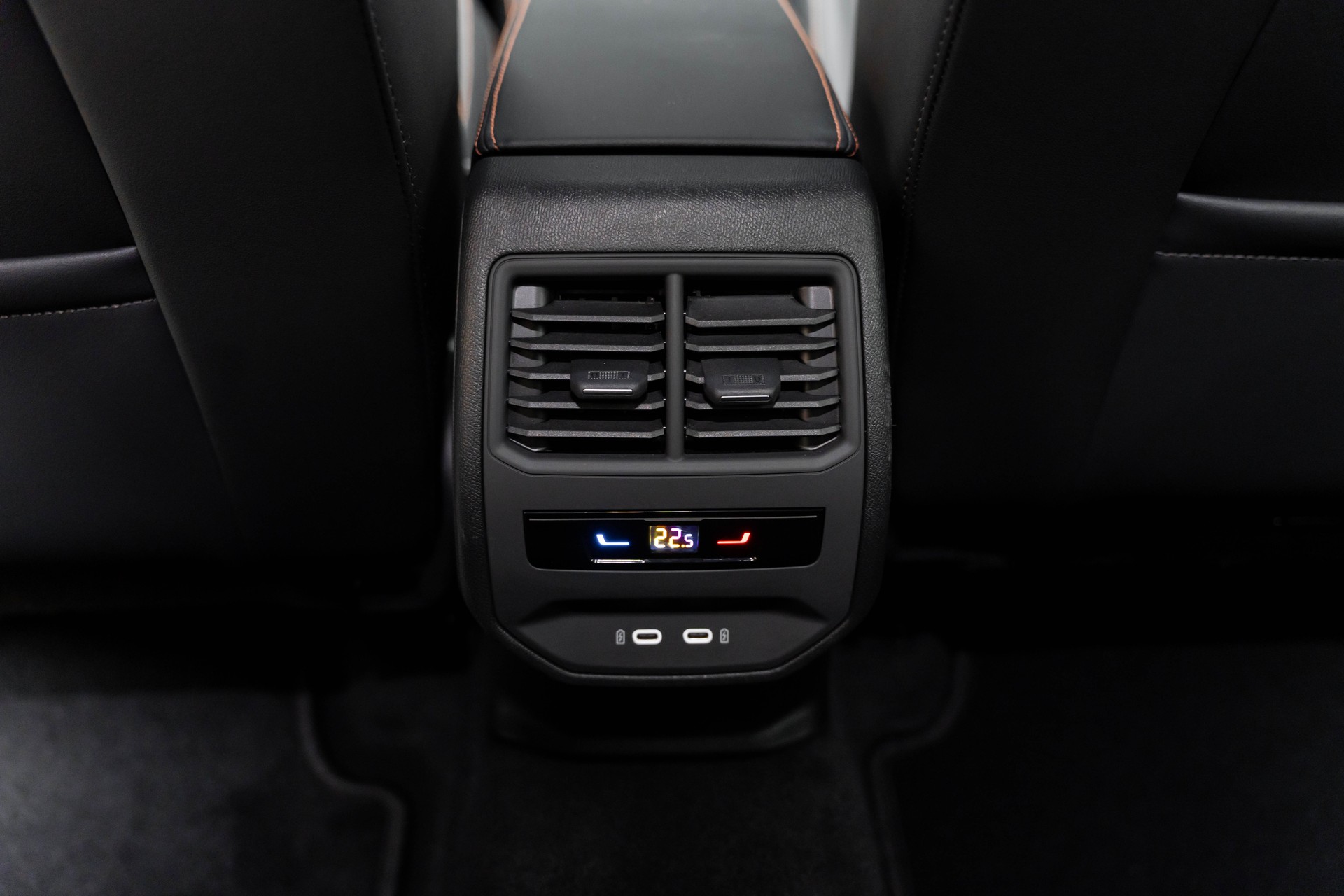 CUPRA LEON ST 2.0 TSI VZ DSG 4Drive-image-8
