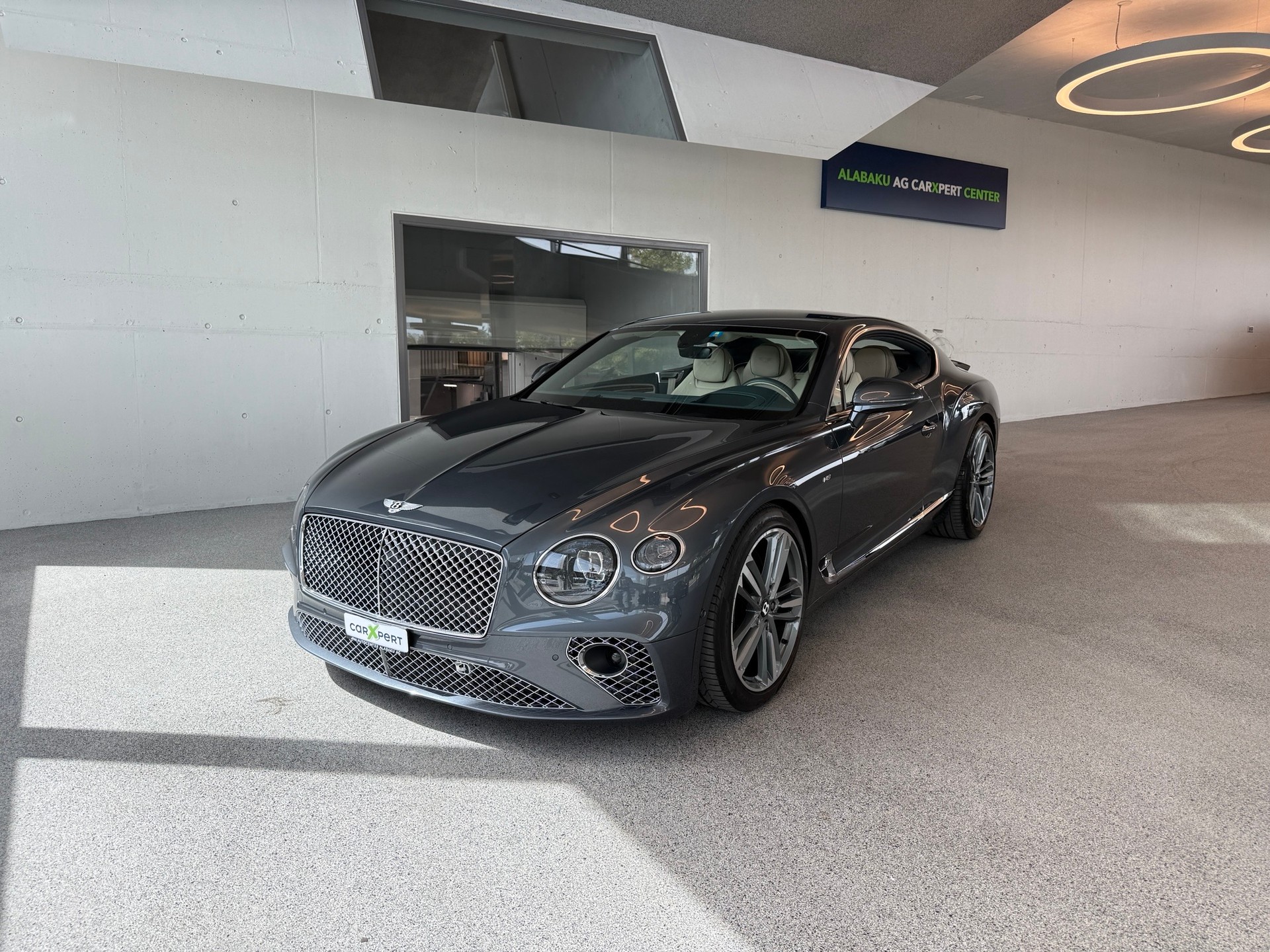 BENTLEY Continental GT 4.0 V8