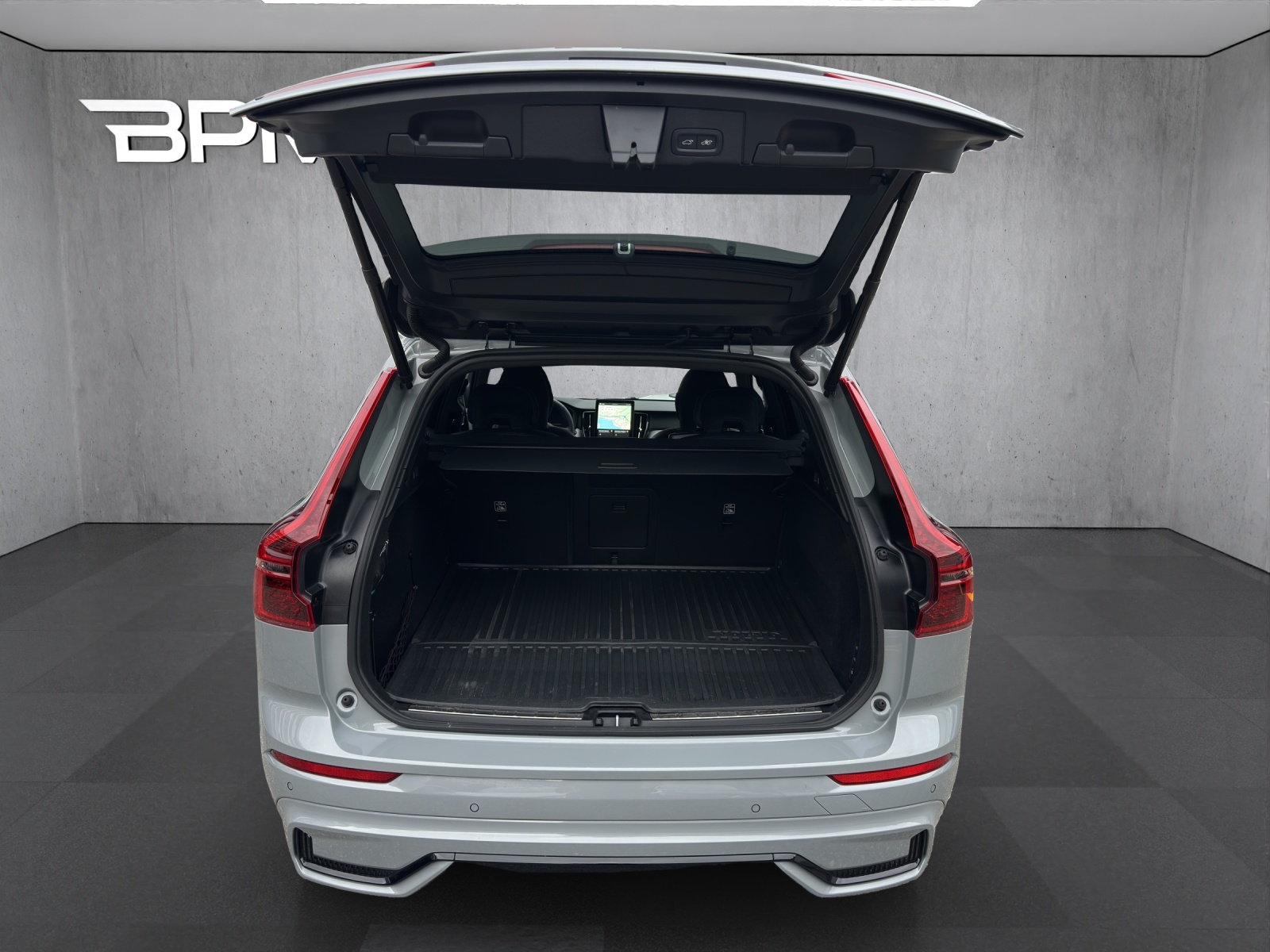 VOLVO XC60 2.0 T8 TE Black Edition eAWD-image-13