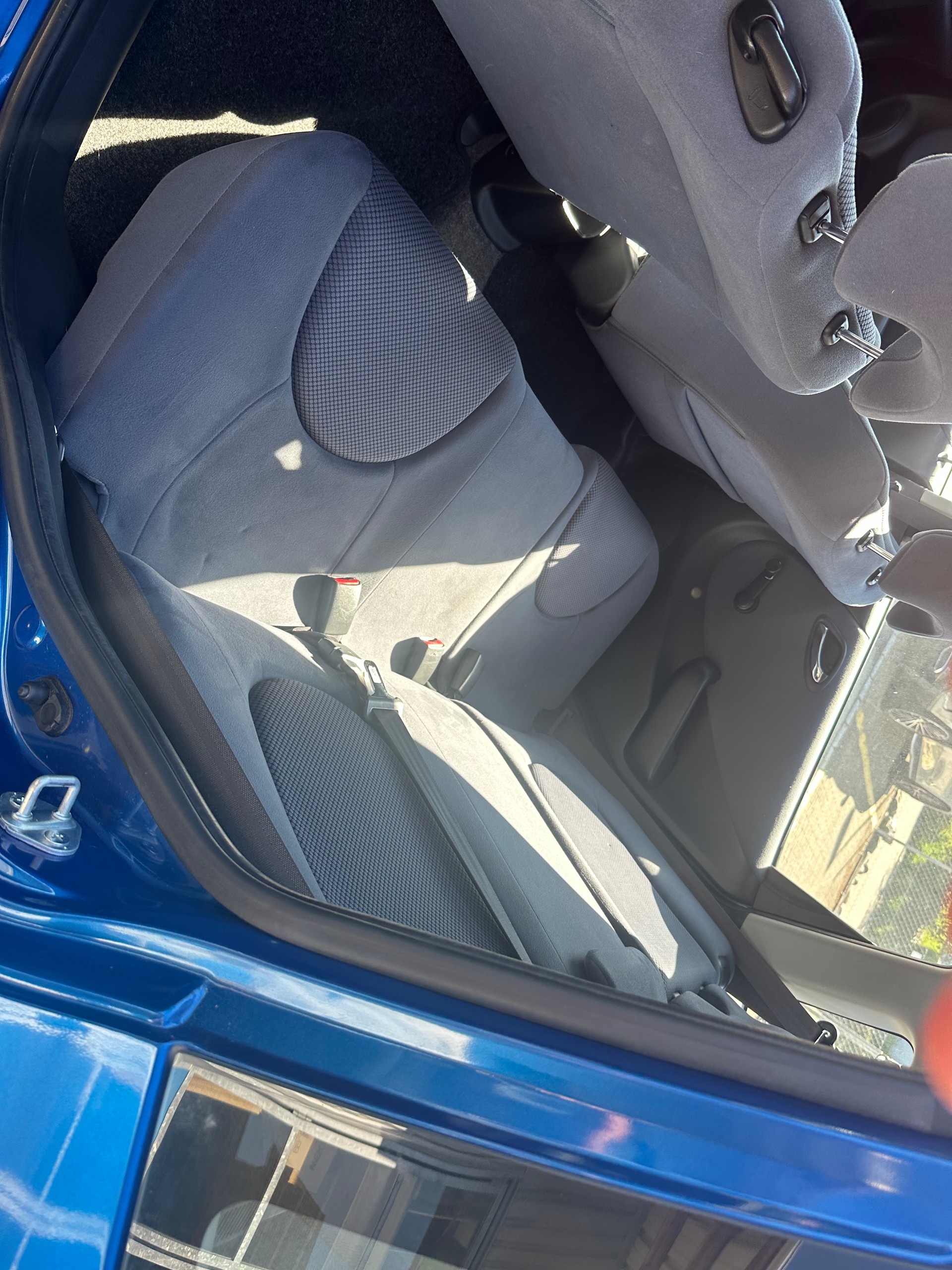 HONDA Jazz 1.4i ES-image-8