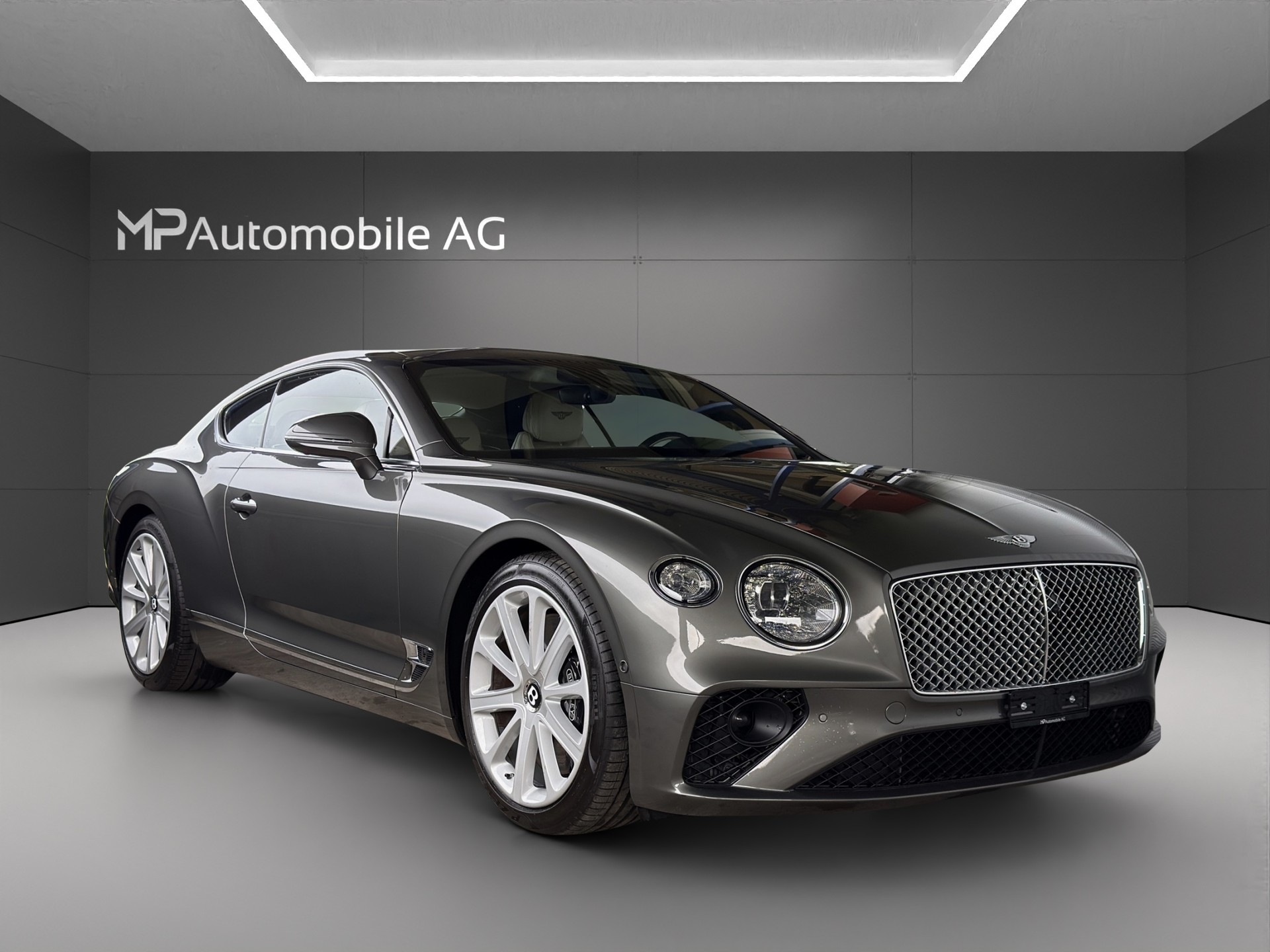 BENTLEY Continental GT 6.0 W12-showroom-element-1