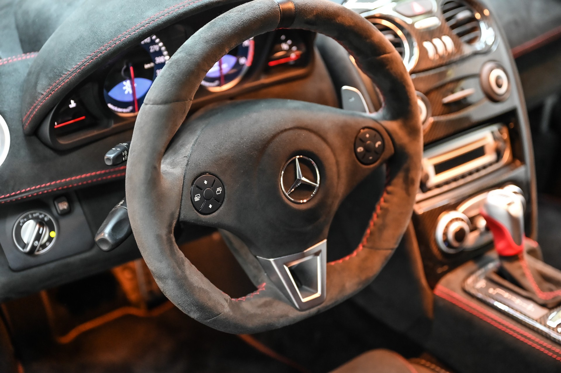 MERCEDES-BENZ SLR McLaren FAB Design Nr. 11 / 15-image-34